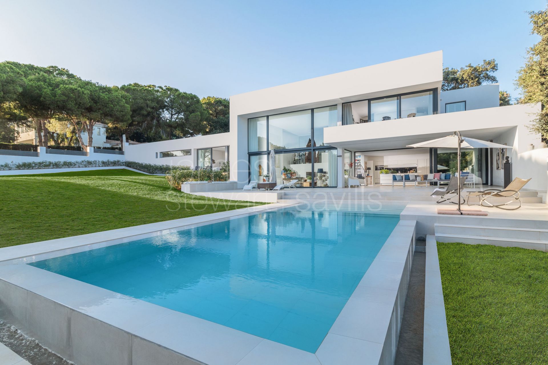 Modern Villa for Sale in Zone D, Sotogrande