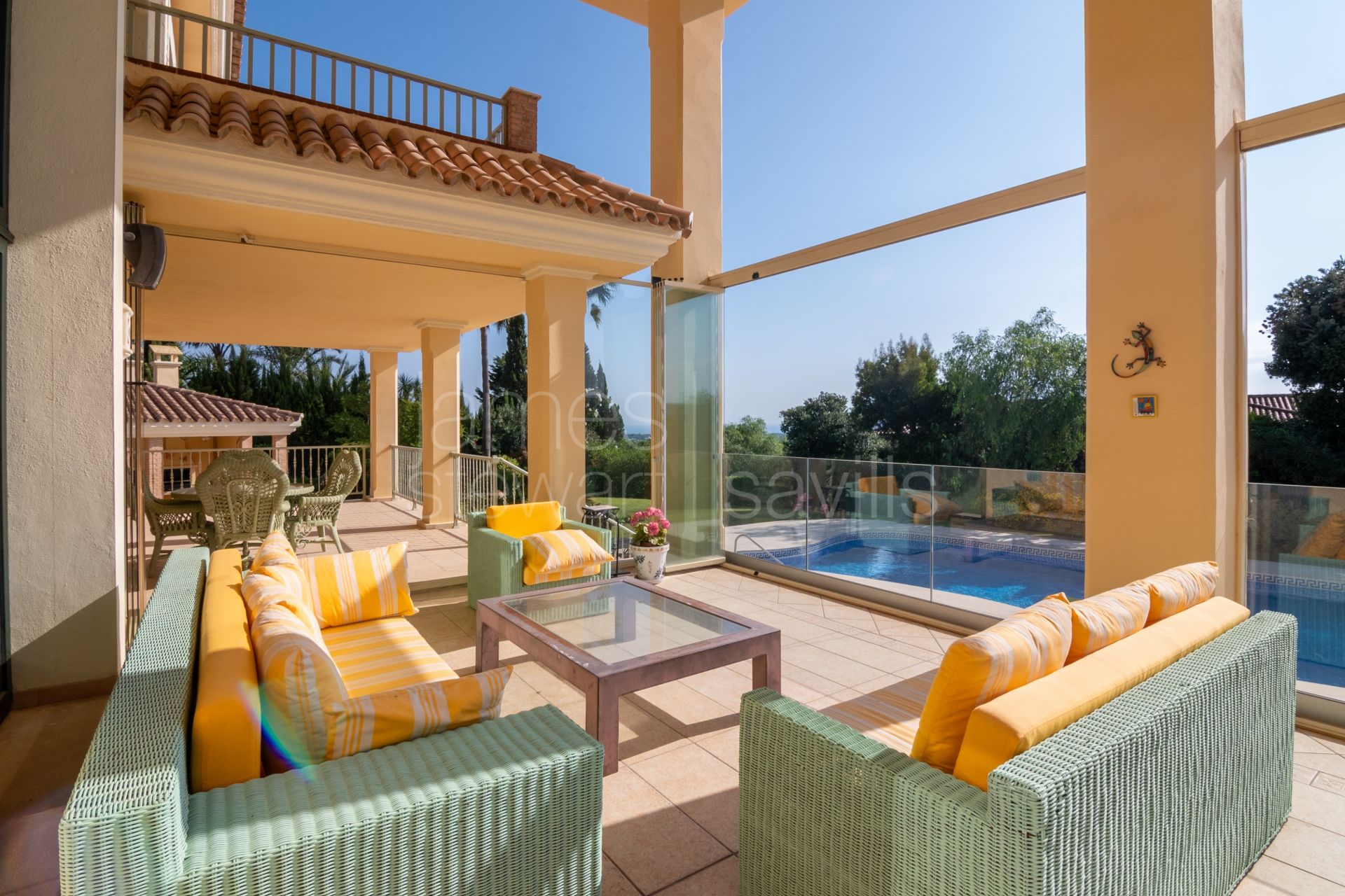 Spacious Family Villa in Sotogrande Alto