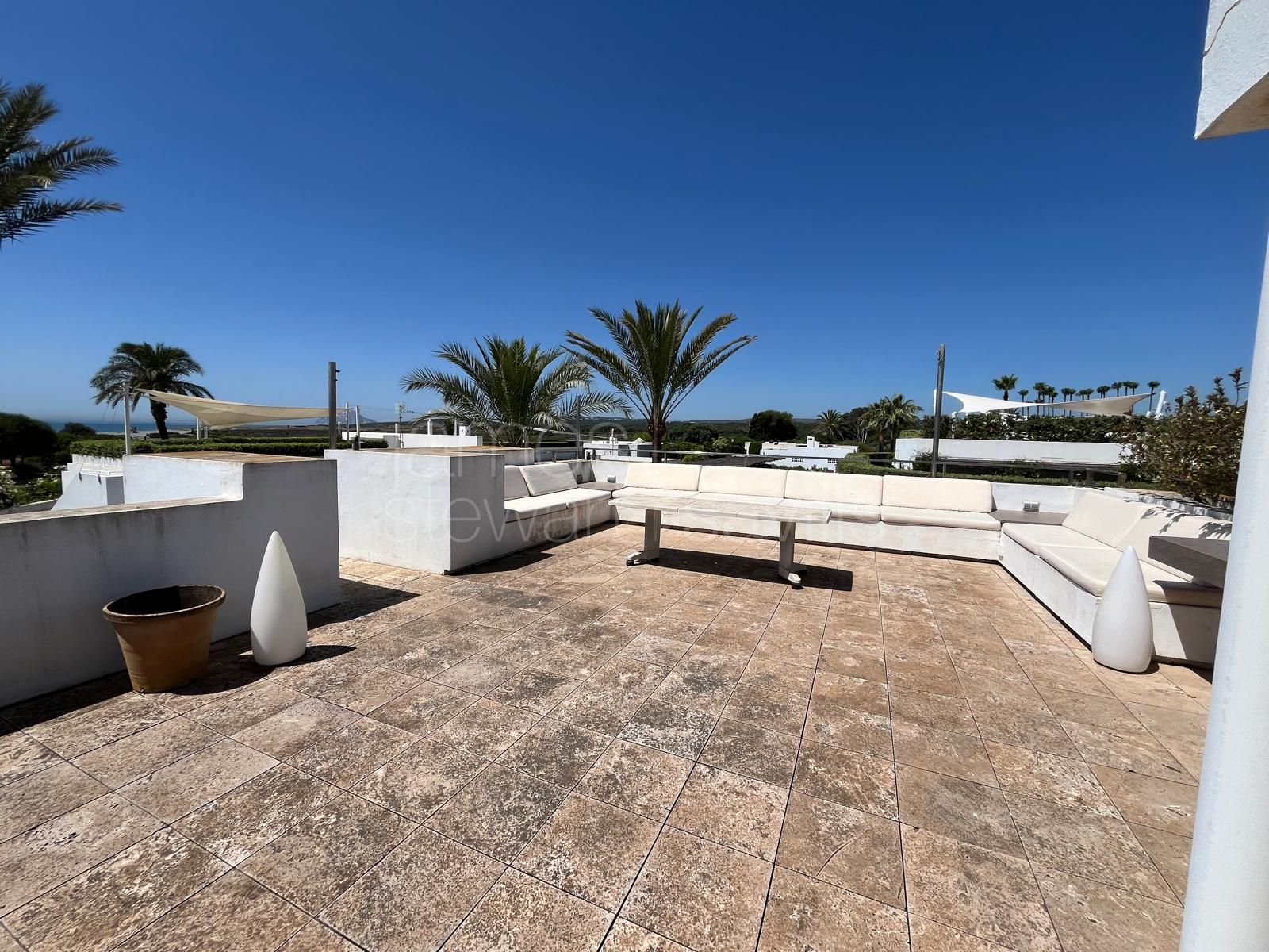 Bungalow by Trocadero Beach Club with Large Terrace & Sea Views