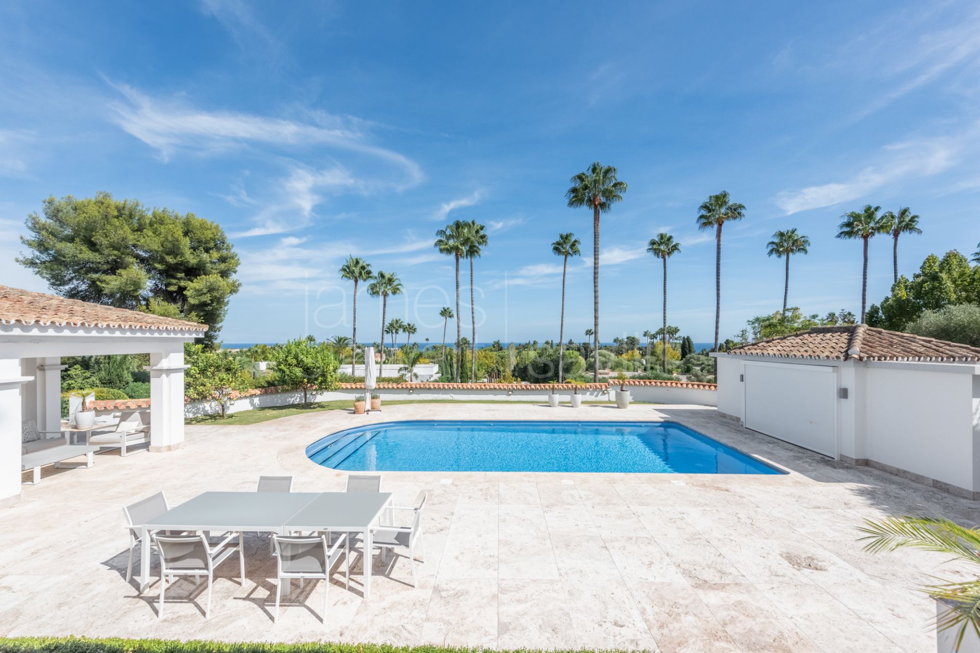 Elegant Villa with Exceptional Mediterranean Views in the Kings and Queens Area of Sotogrande