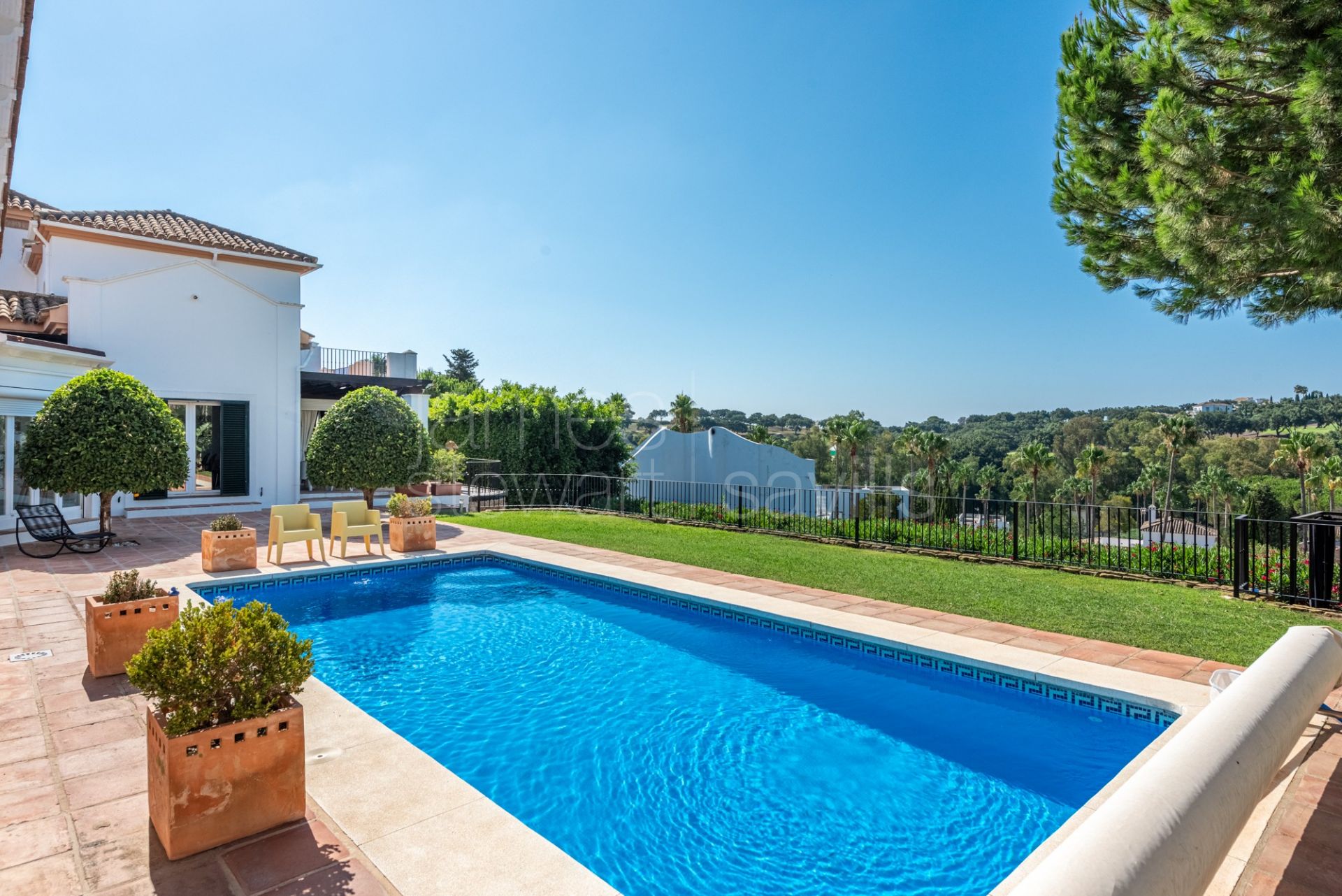 Beautiful family home combining Andalucian architure with contemporary styling in Sotogrande Alto