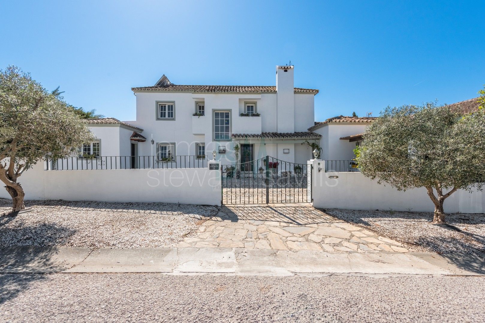 Villa for Sale in Sotogrande Costa, Area B