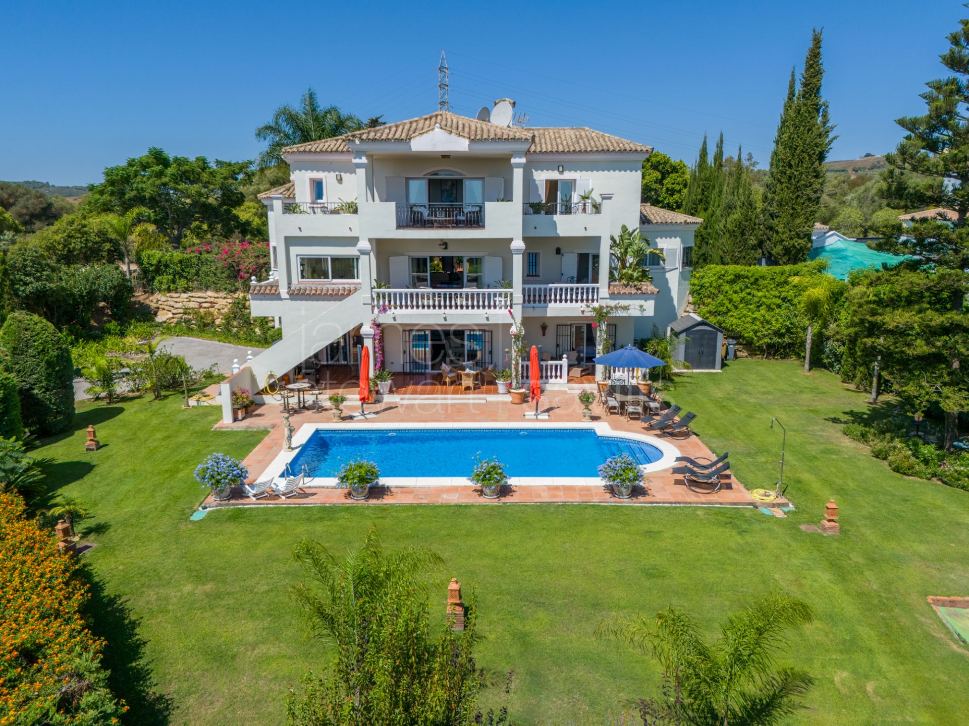 Excellent family home walking distance from Sotogrande International School