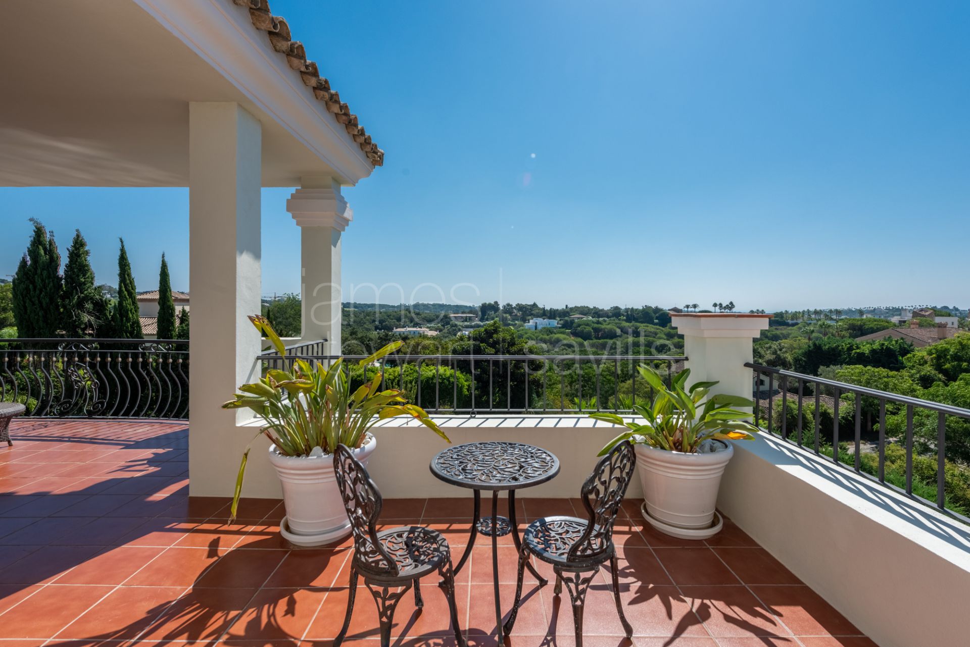 Excellent family home walking distance from Sotogrande International School