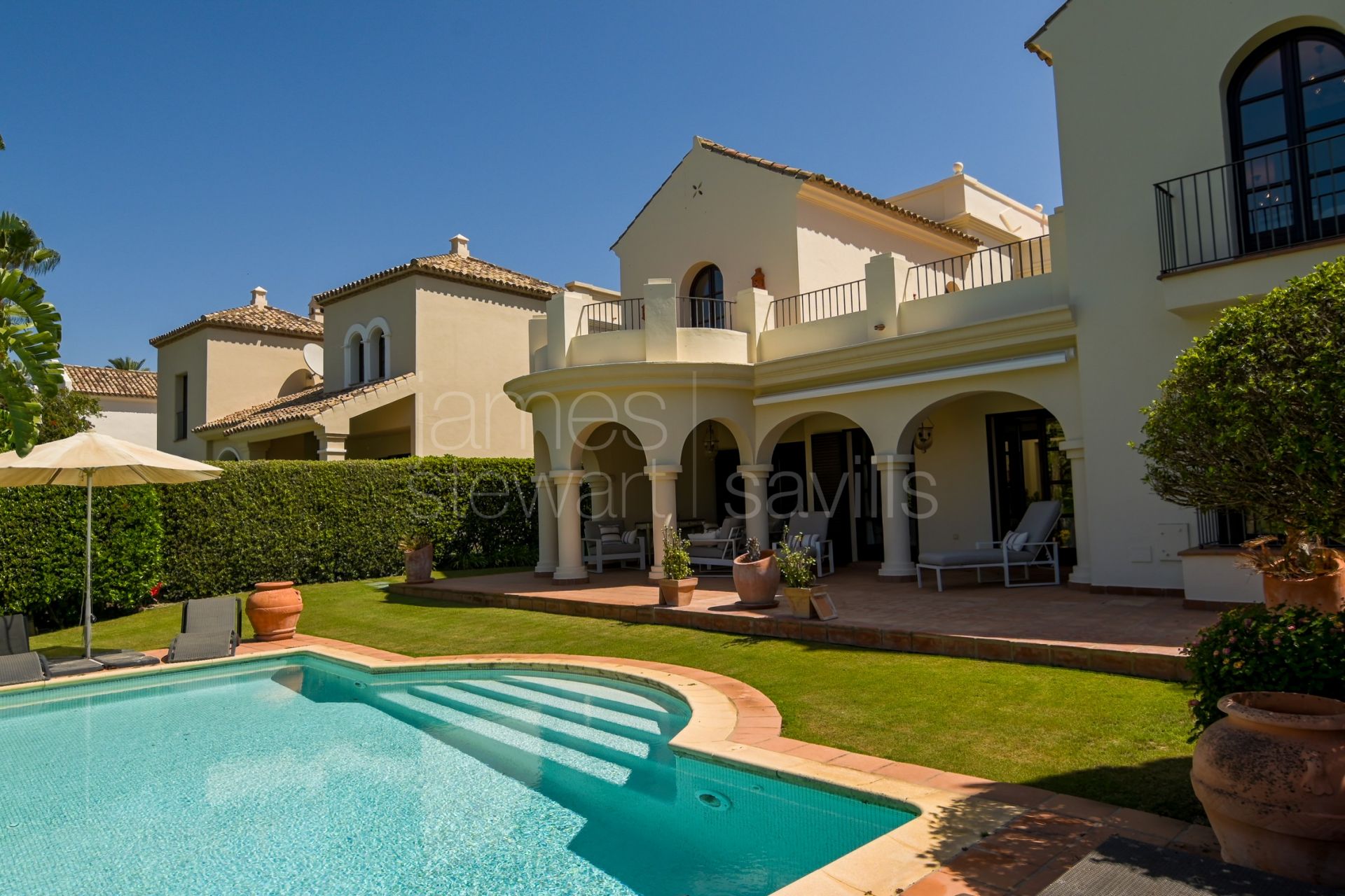 South-Facing Frontline Golf Villa in Los Cortijos de la Reserva, Sotogrande