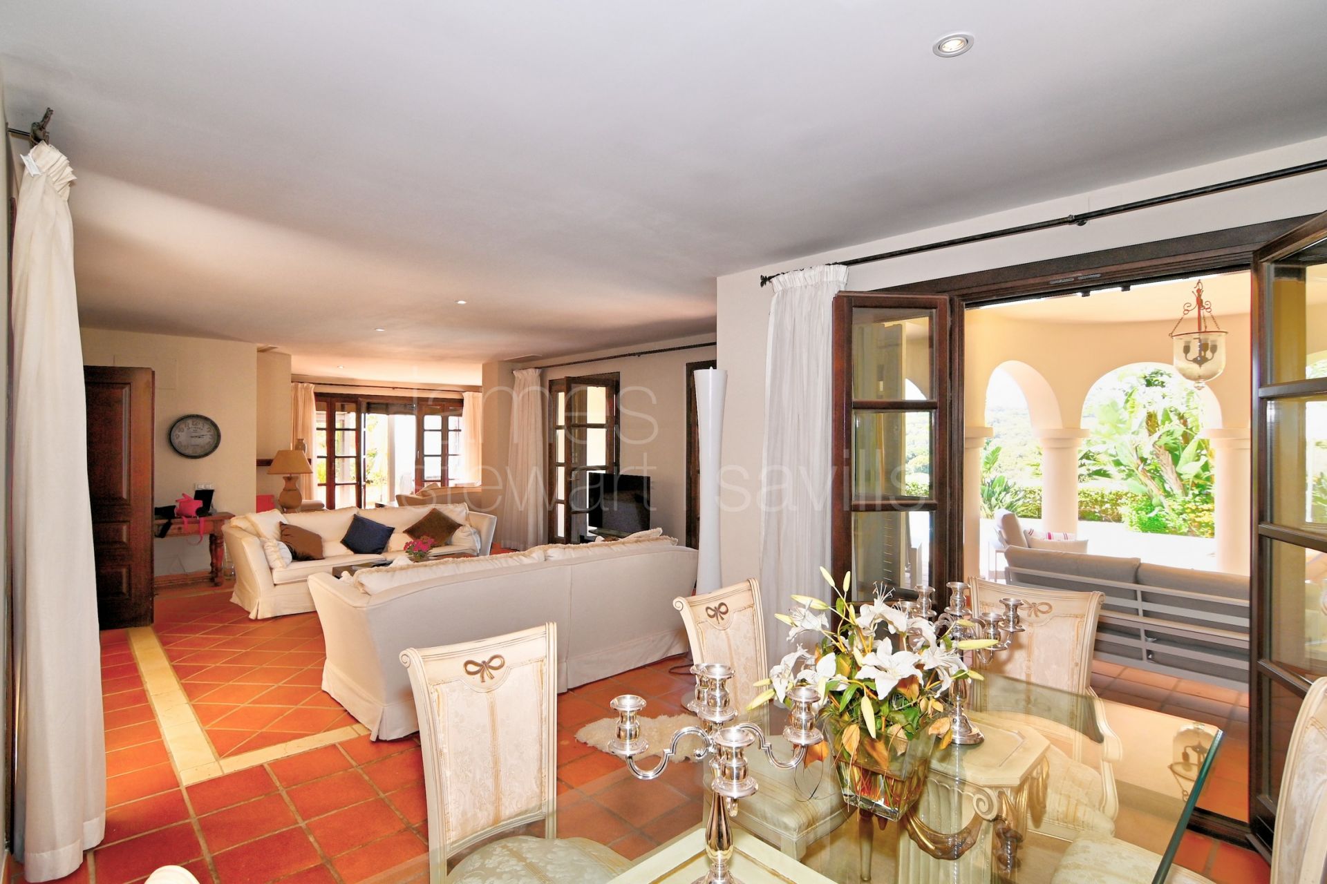 South-Facing Frontline Golf Villa in Los Cortijos de la Reserva, Sotogrande