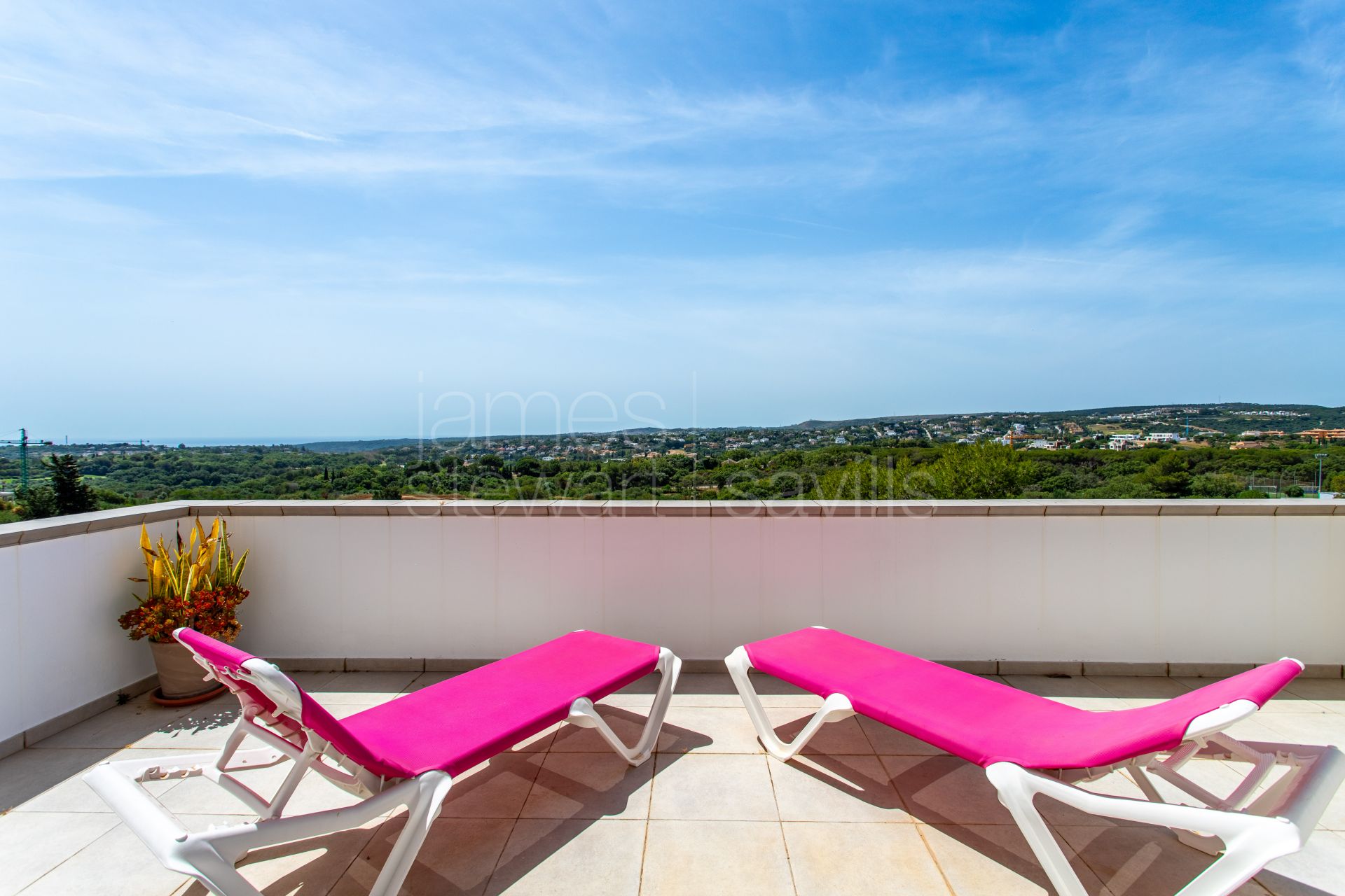 Villa con Vistas Panorámicas en La Reserva de Sotogrande