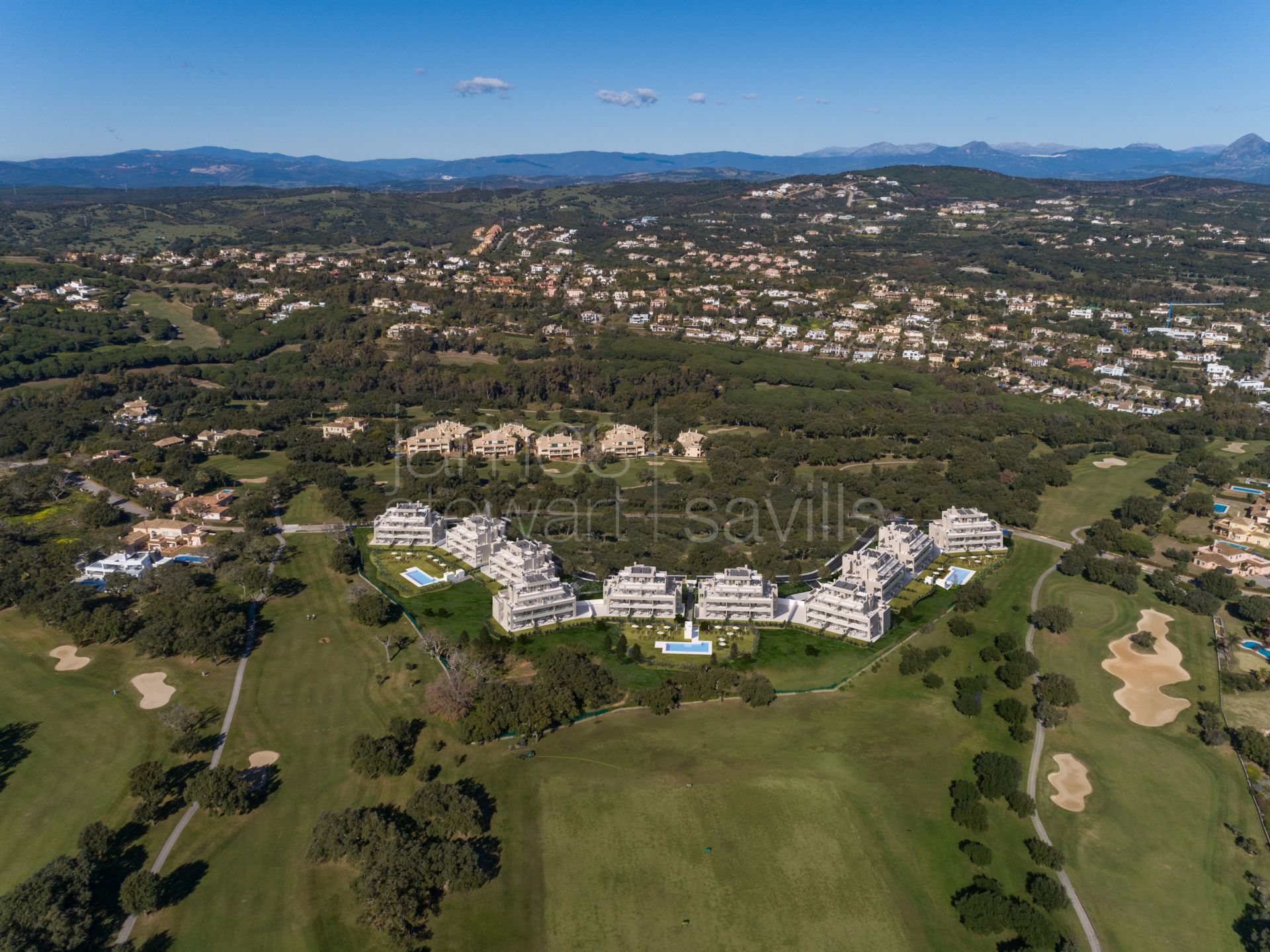 Nuevos apartamentos en primera linea de San Roque Golf desde €405.000