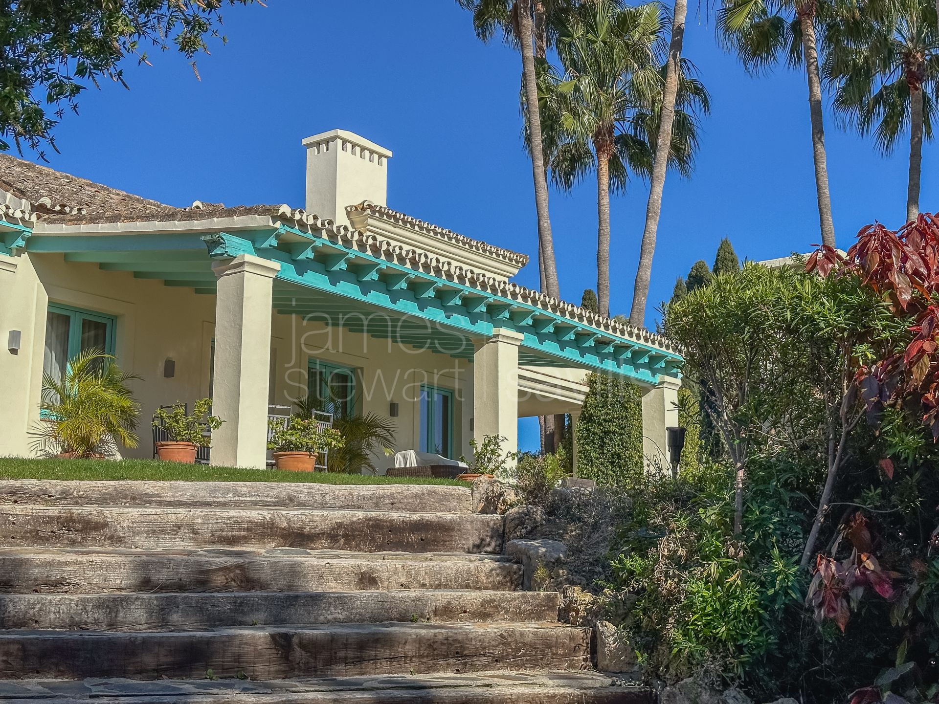 Exquisite Andalusian Hacienda-Style Villa in Sotogrande’s C Zone