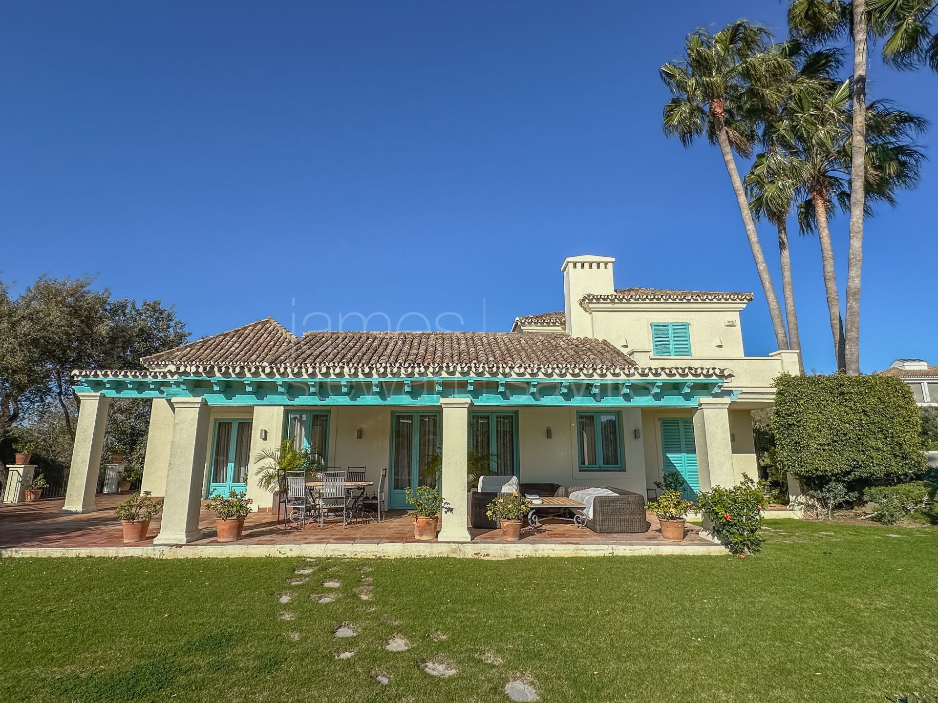 Exquisite Andalusian Hacienda-Style Villa in Sotogrande’s C Zone