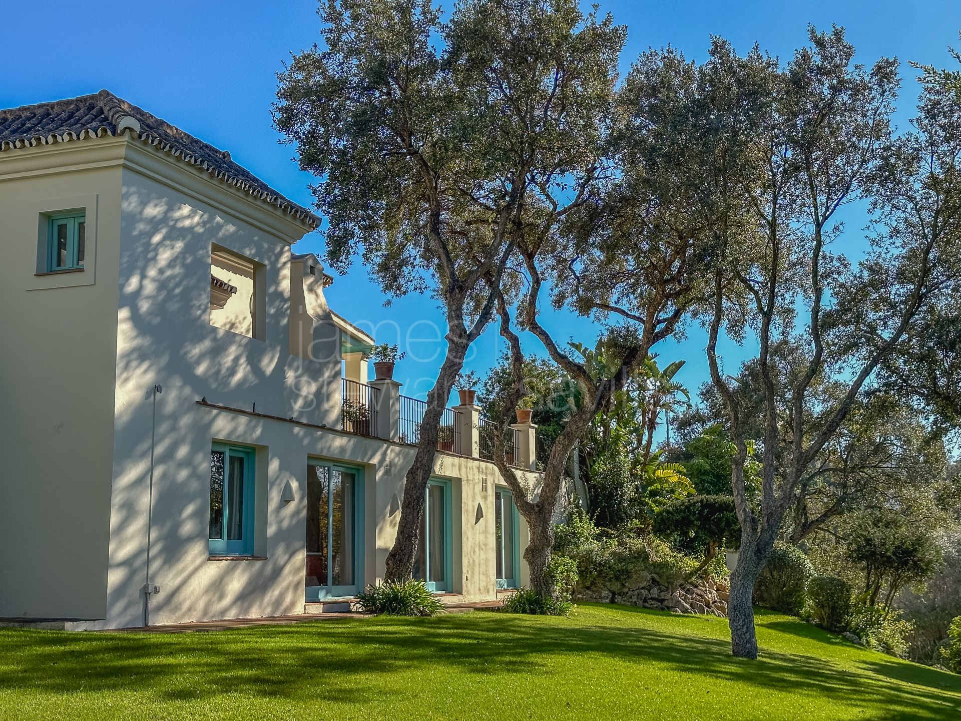 Exquisite Andalusian Hacienda-Style Villa in Sotogrande’s C Zone