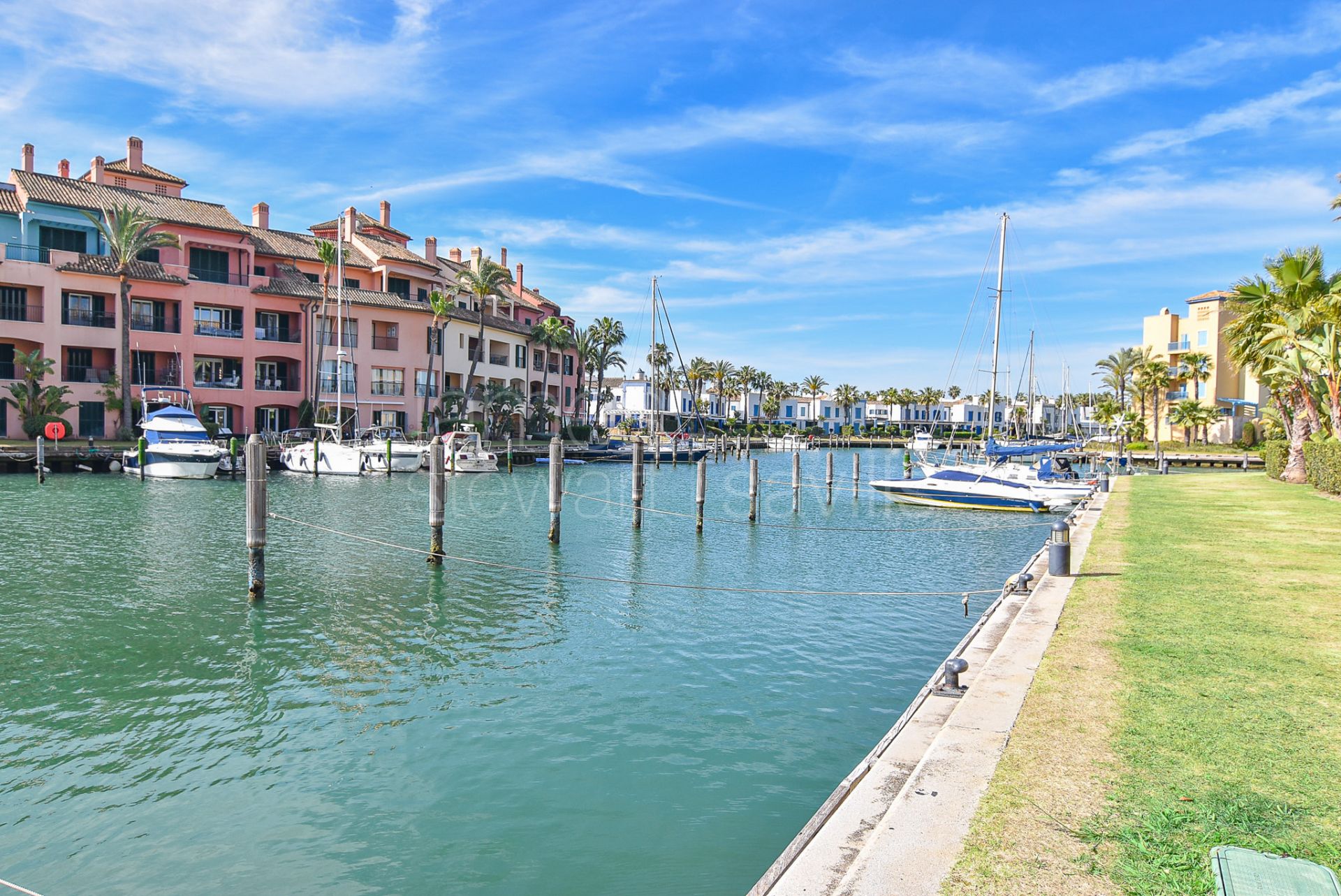 Mooring of 8 meters in the Marina of Sotogrande