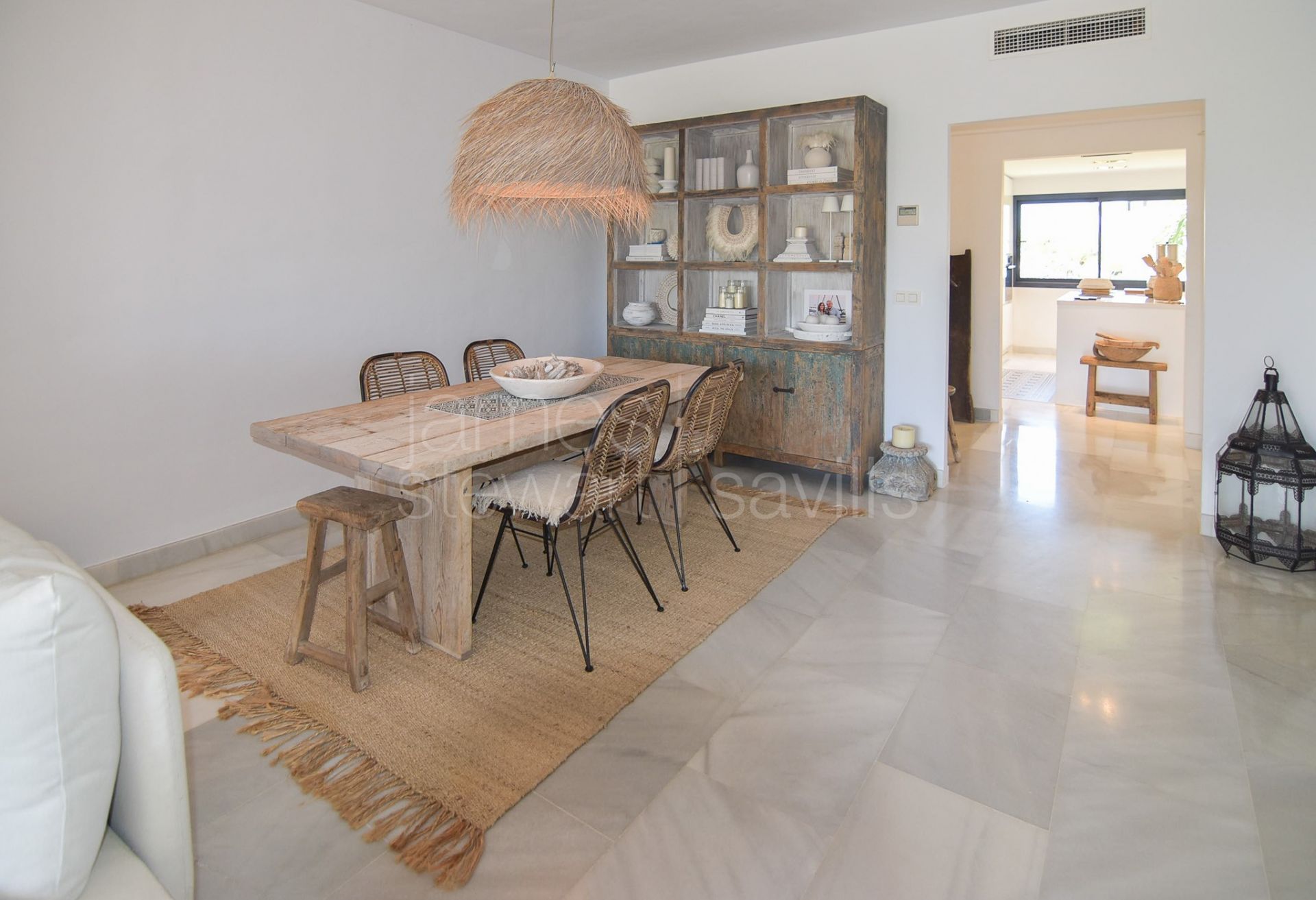 Bright and Beautiful 3-Bedroom Apartment in El Polo, Sotogrande