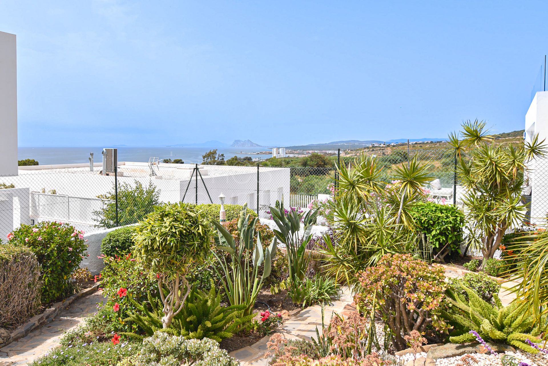 Charming Single-Storey Home with Sea Views in Punta Chullera, Cádiz