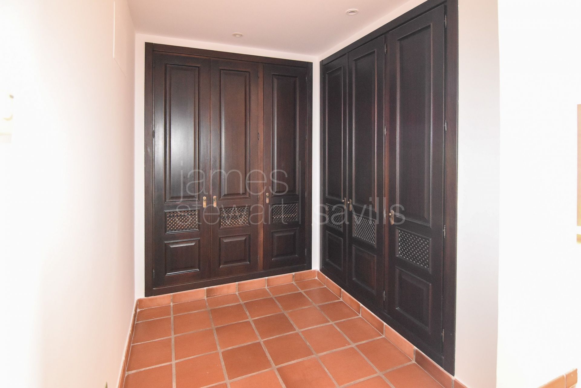 Charming Townhouse with Views and Private Garden in Cortijos de la Reserva
