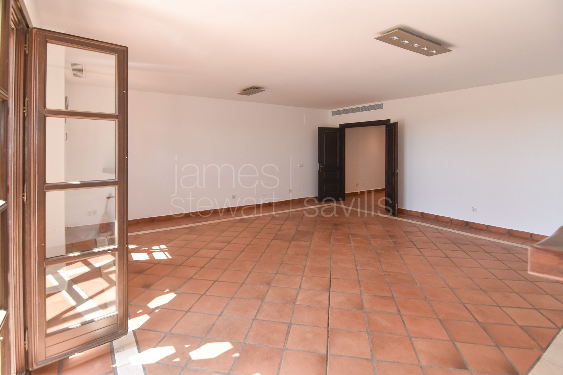 Charming Townhouse with Views and Private Garden in Cortijos de la Reserva