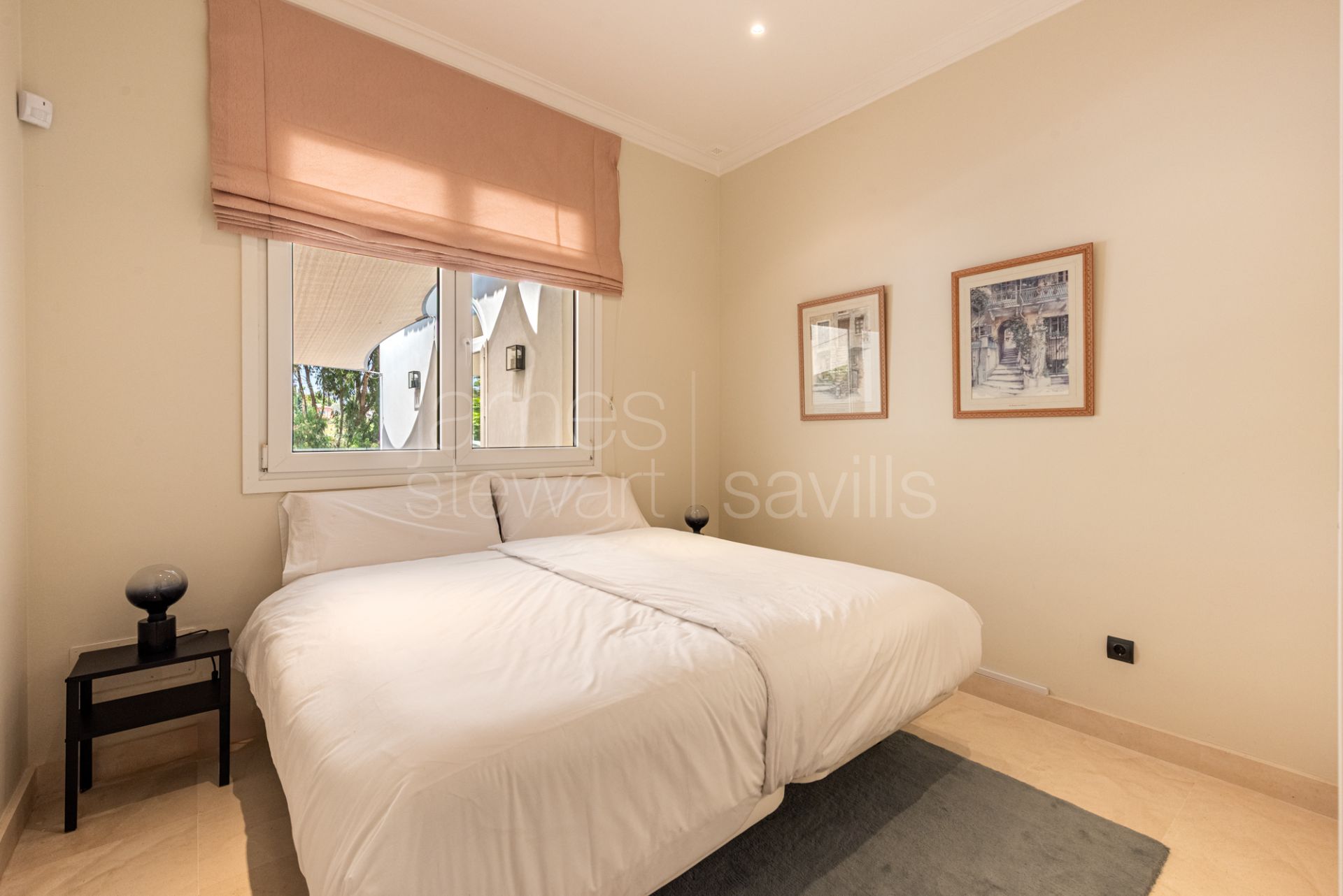 Elegant Golfside Villa with Sea Views in Almenara, Sotogrande Alto