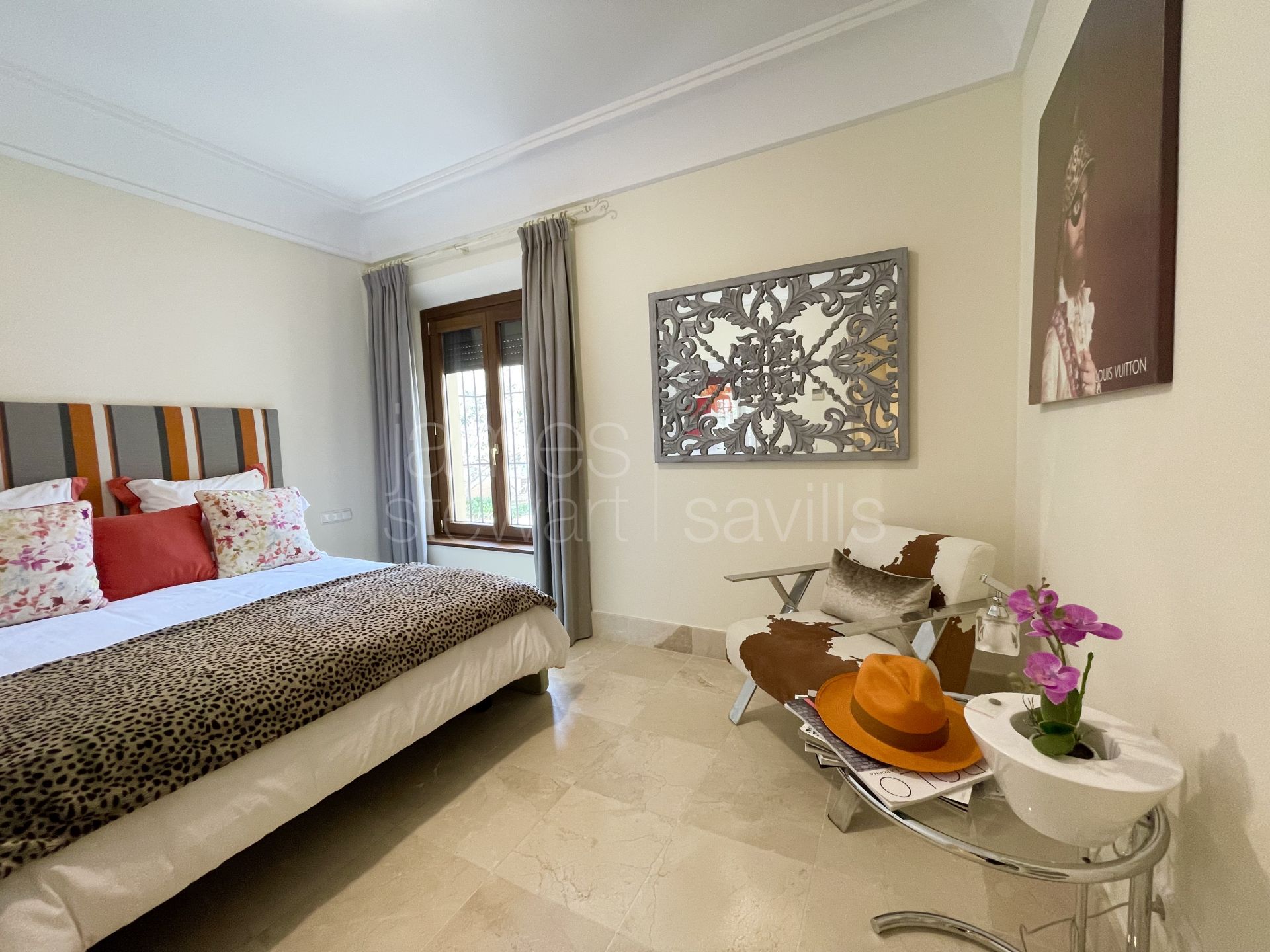 Elegante apartamento de 3 dormitorios en venta en Valgrande, Sotogrande