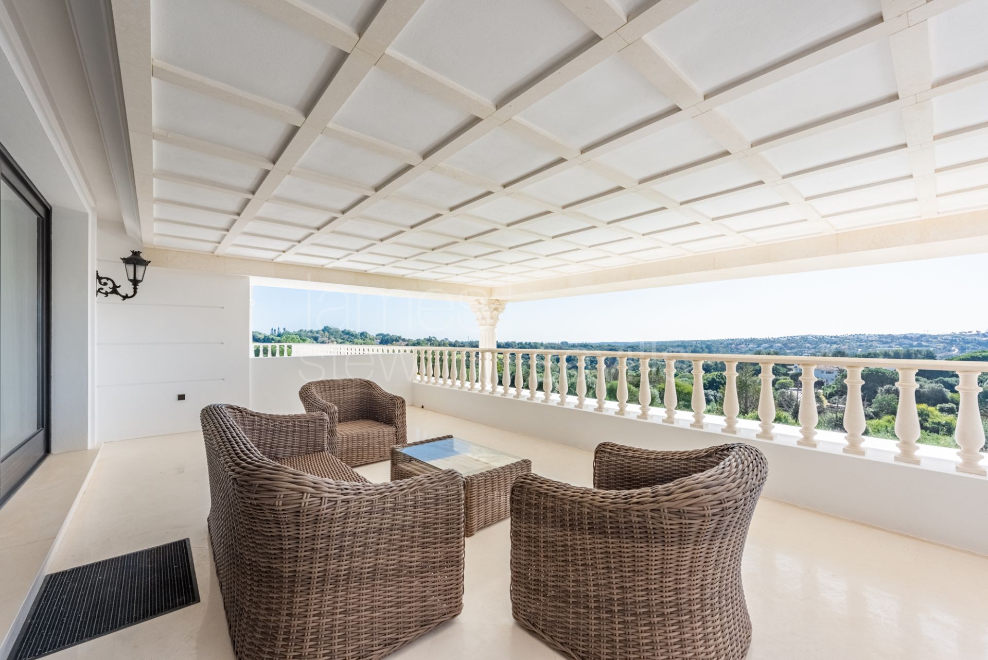 Elegant 5-Bedroom Villa with Indoor Spa and Panoramic Views in La Reserva, Sotogrande