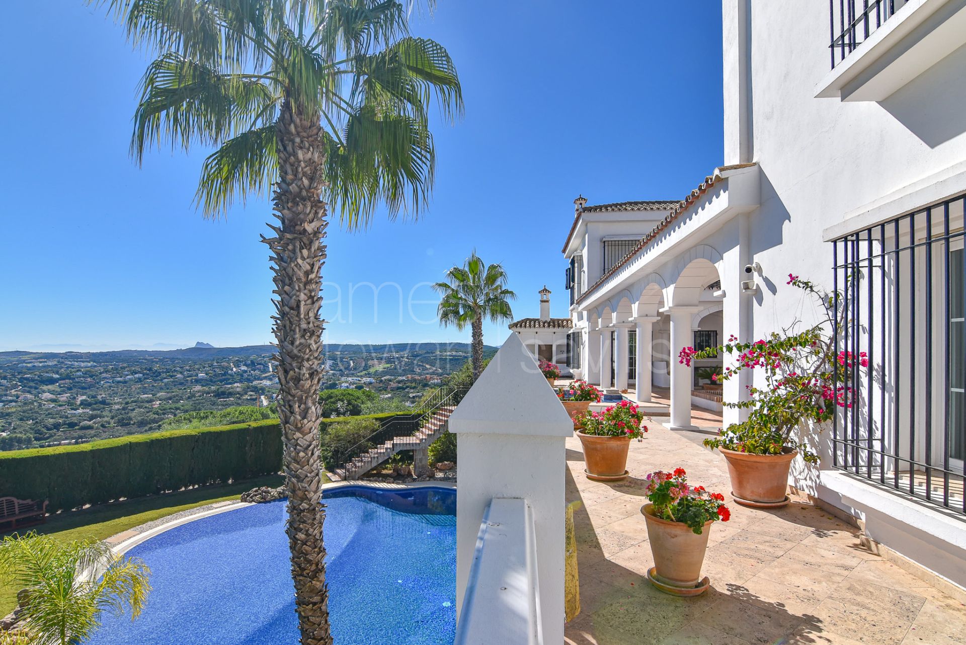 Grand Andalusian Villa with Spa, Cinema and 12-Car Garage in La Reserva Sotogrande