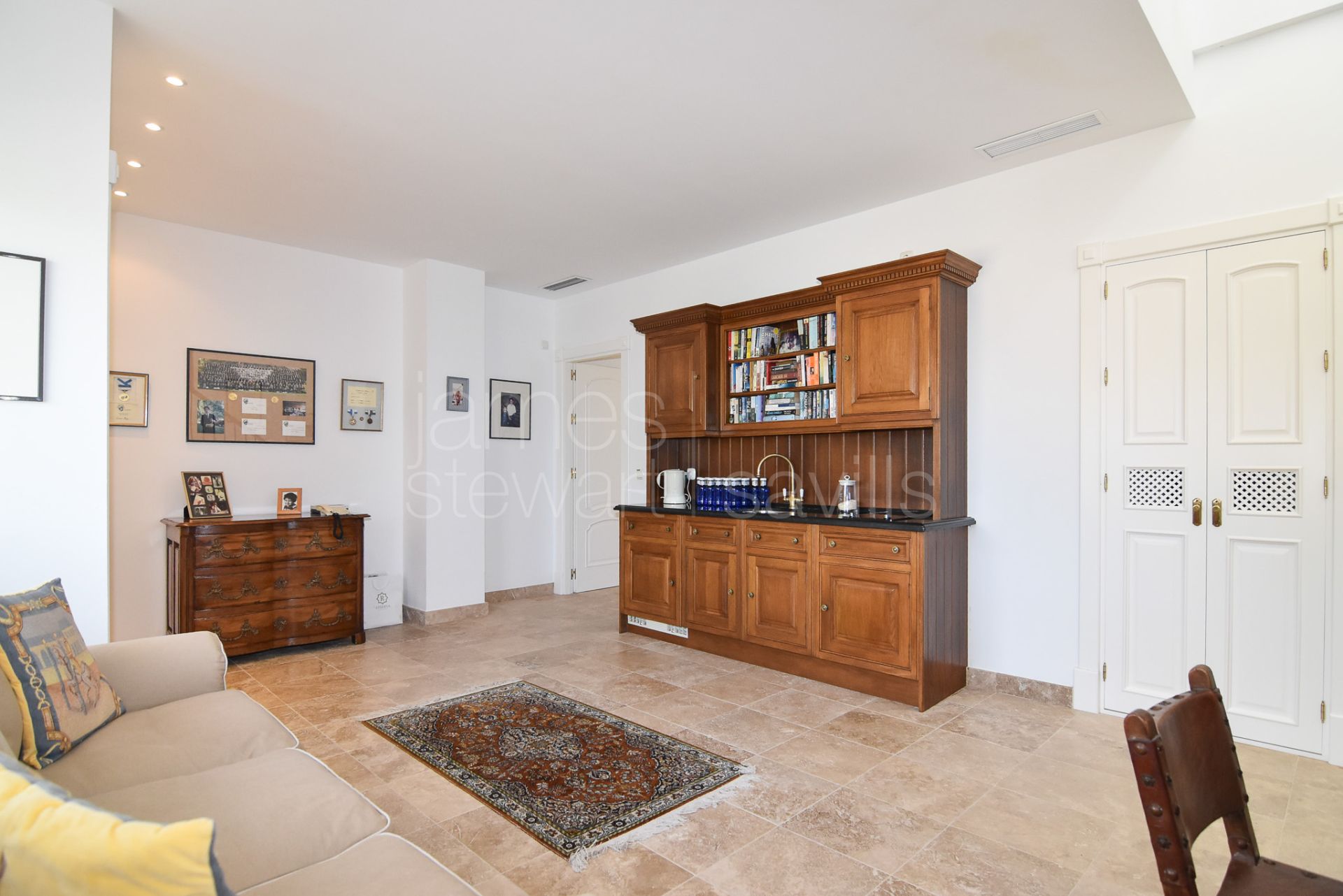 Grand Andalusian Villa with Spa, Cinema and 12-Car Garage in La Reserva Sotogrande