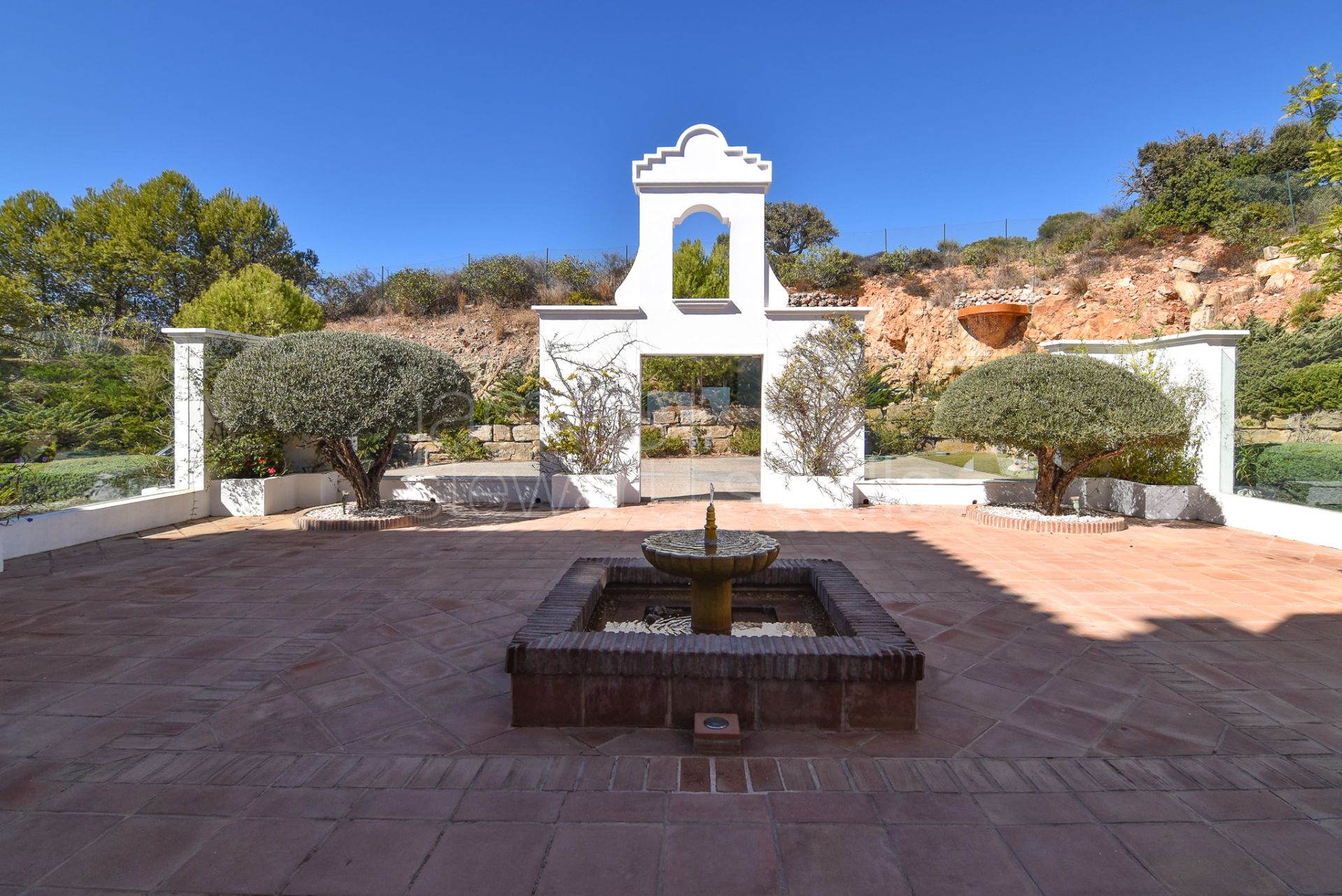 Grand Andalusian Villa with Spa, Cinema and 12-Car Garage in La Reserva Sotogrande