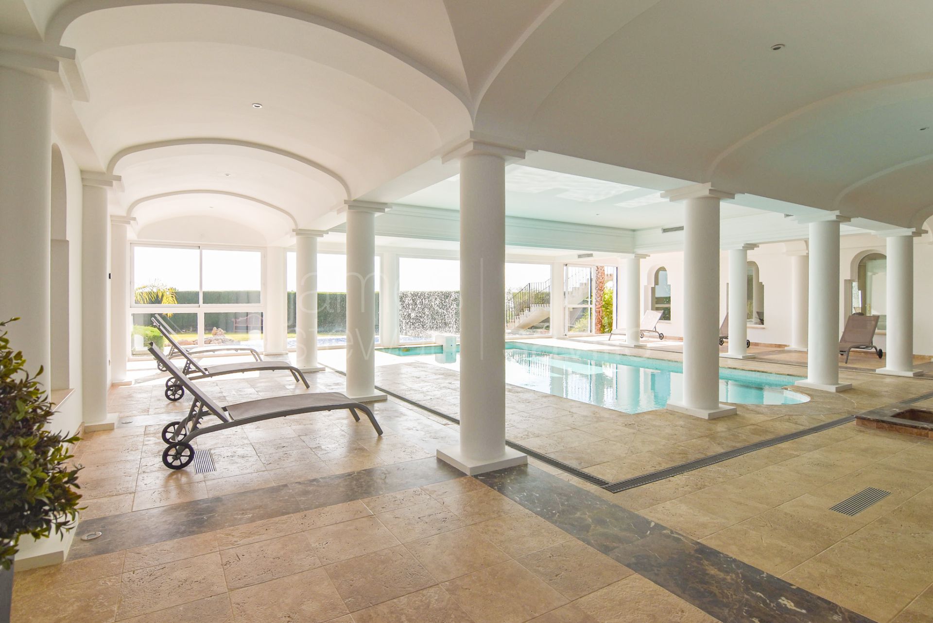 Grand Andalusian Villa with Spa, Cinema and 12-Car Garage in La Reserva Sotogrande