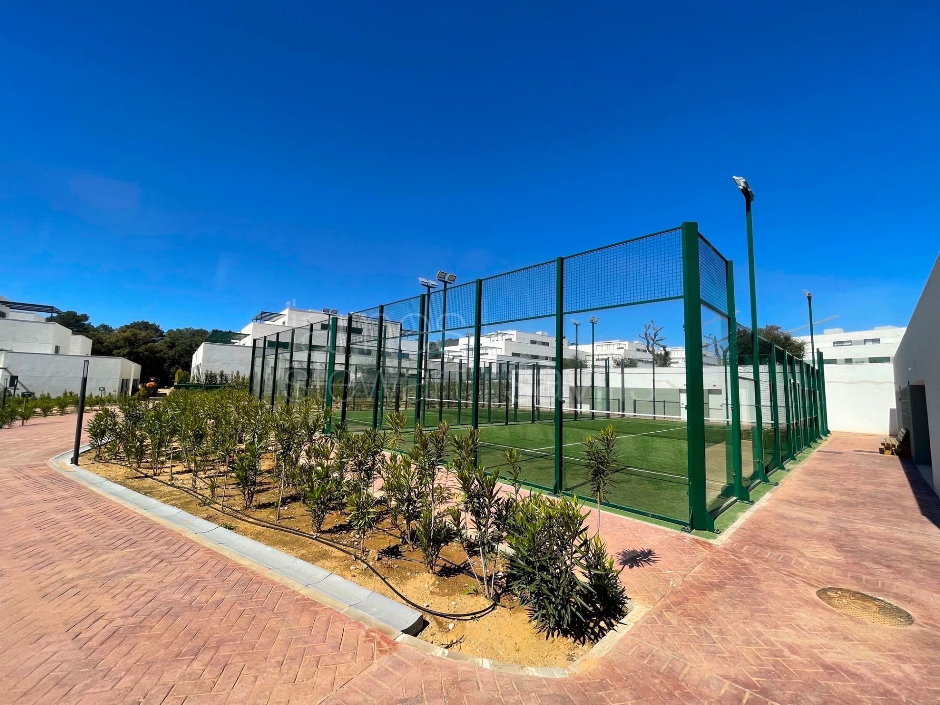 Moderno apartamento en planta baja en venta en Senda Chica, La Reserva de Sotogrande