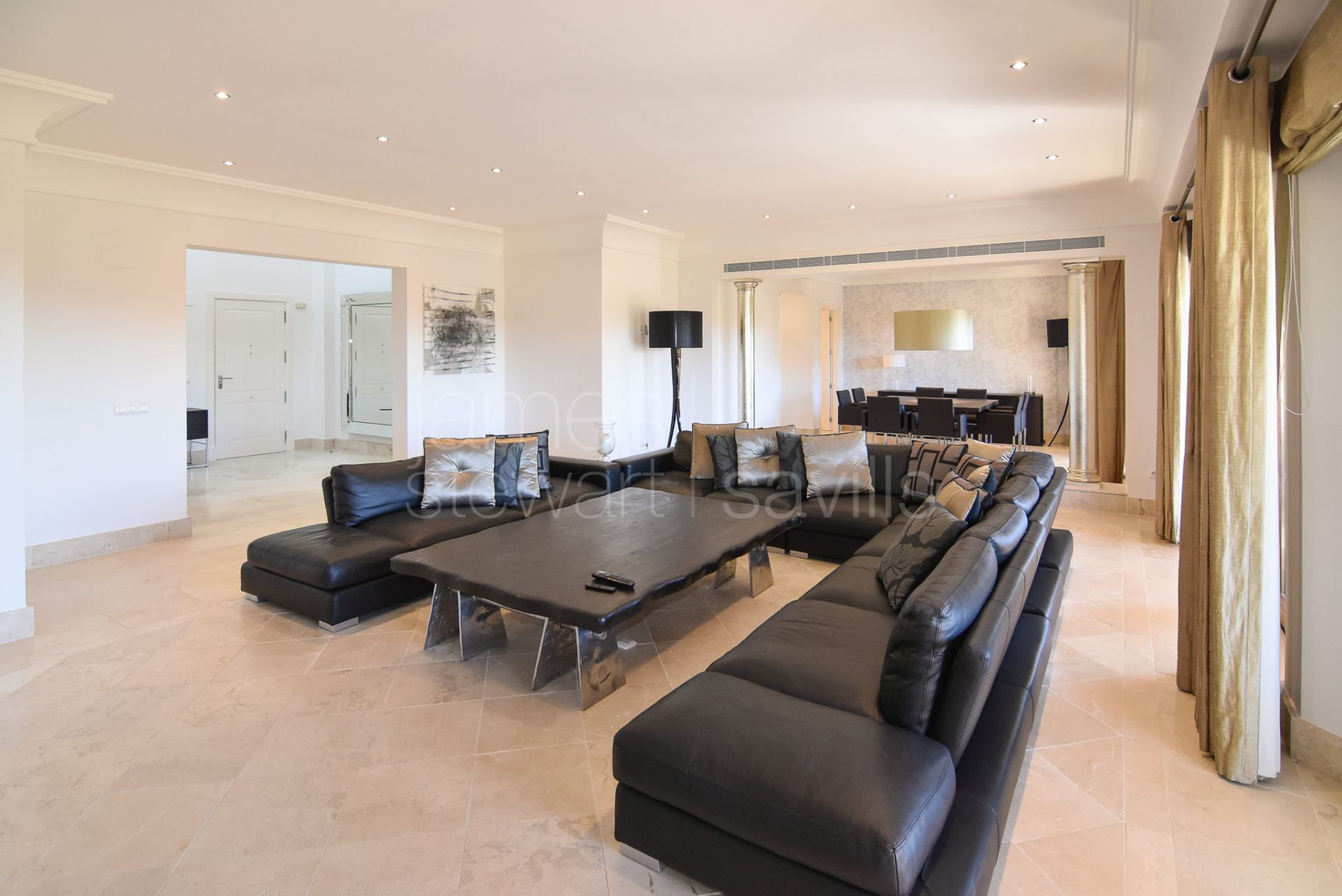 Espectacular Ático Dúplex en Venta en Valgrande, Sotogrande