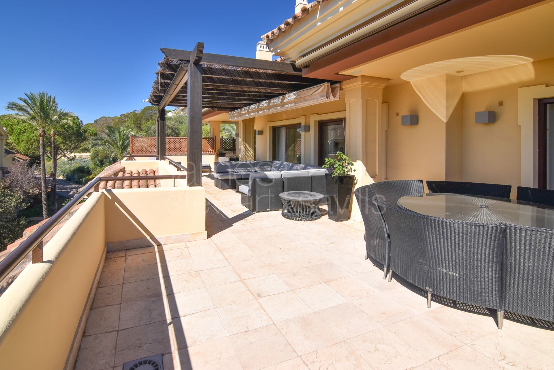Espectacular Ático Dúplex en Venta en Valgrande, Sotogrande