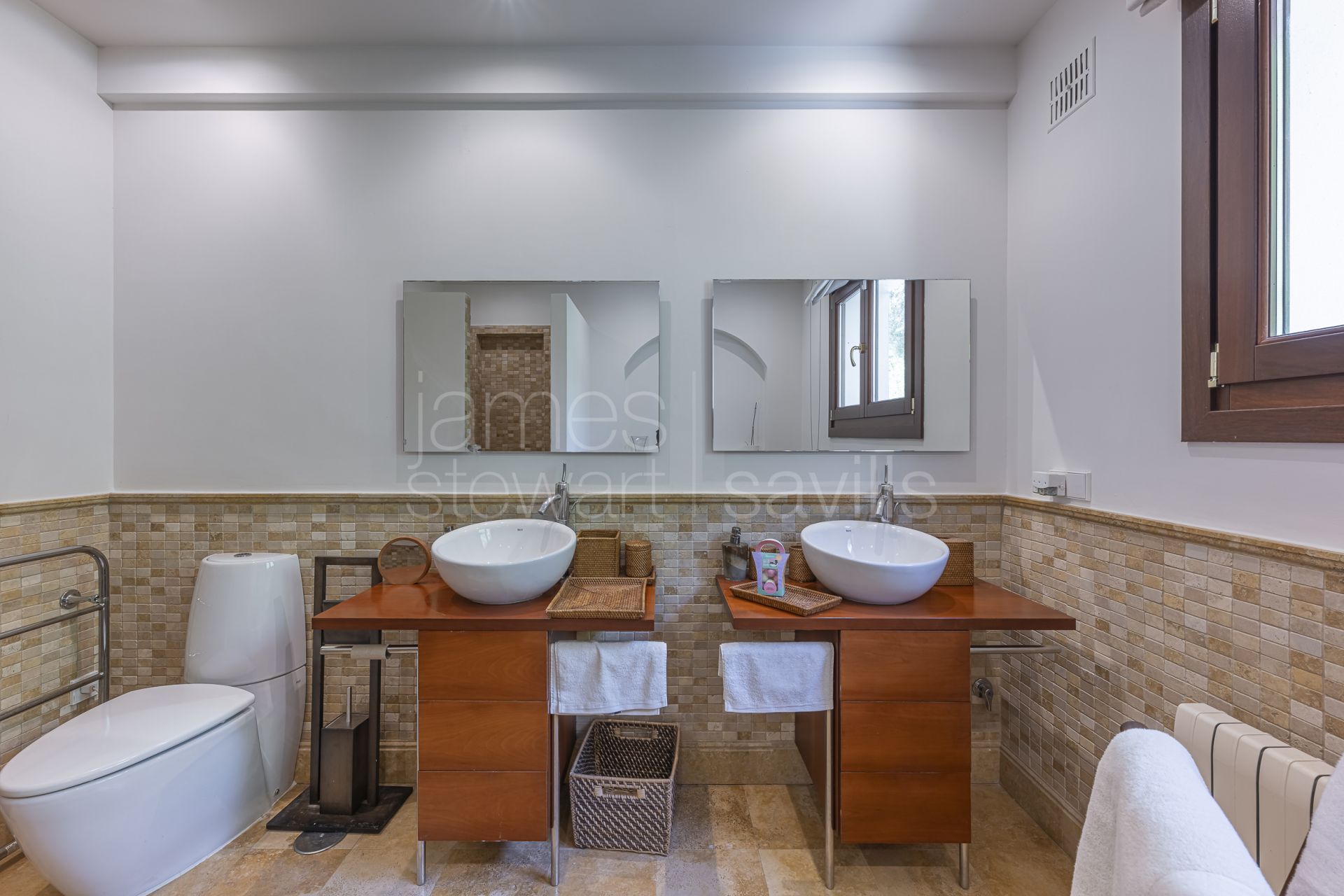 Villa elegante en una sola planta con anexo para invitados en Sotogrande Alto, Zona F