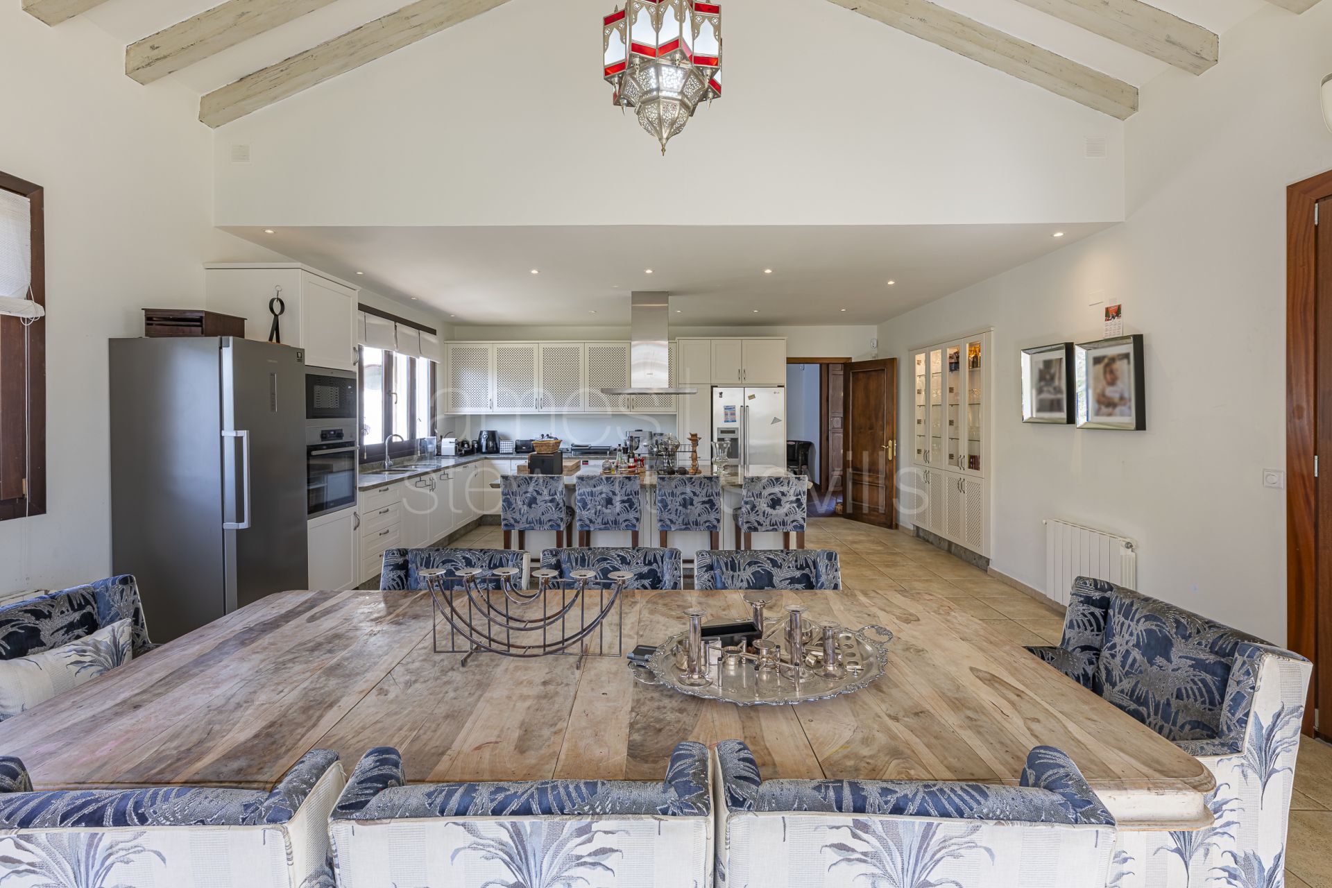 Villa elegante en una sola planta con anexo para invitados en Sotogrande Alto, Zona F