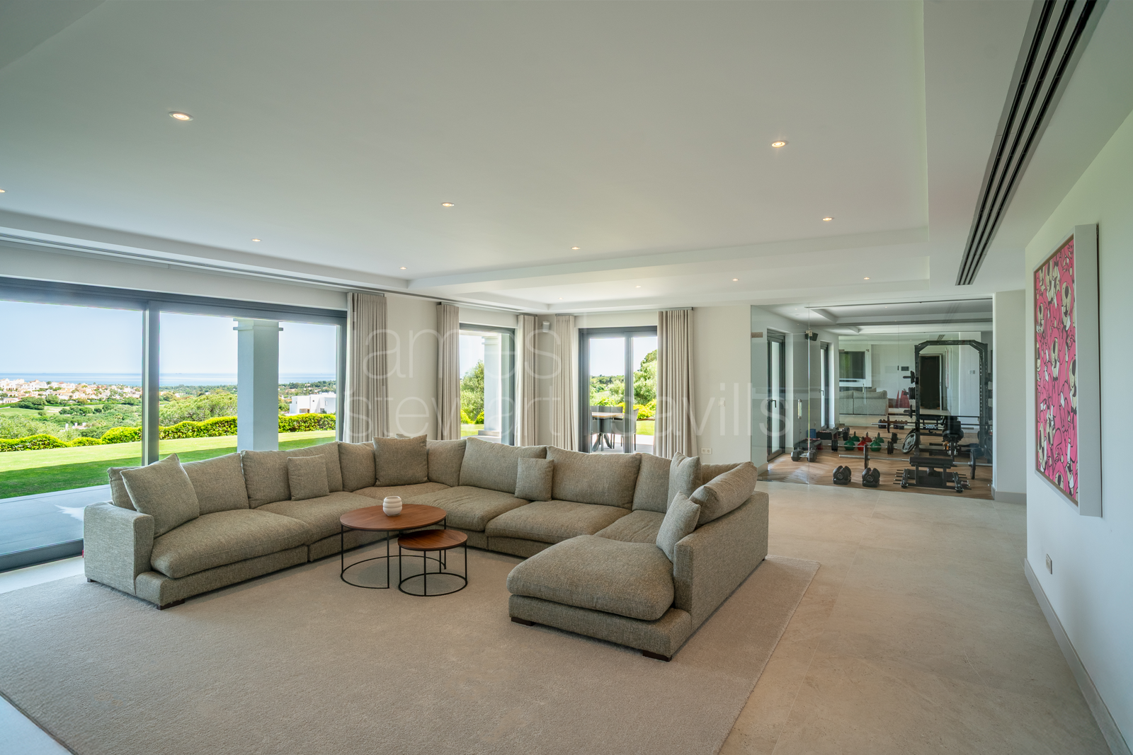 Villa Moderna Sostenible con Vistas al Mar y al Golf | La Reserva de Sotogrande