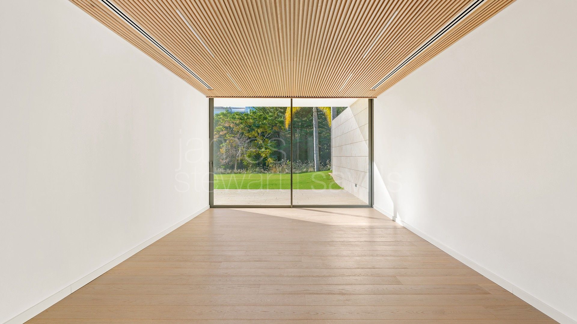 Elegante villa de nueva construcción en Reyes y Reinas, Sotogrande Costa