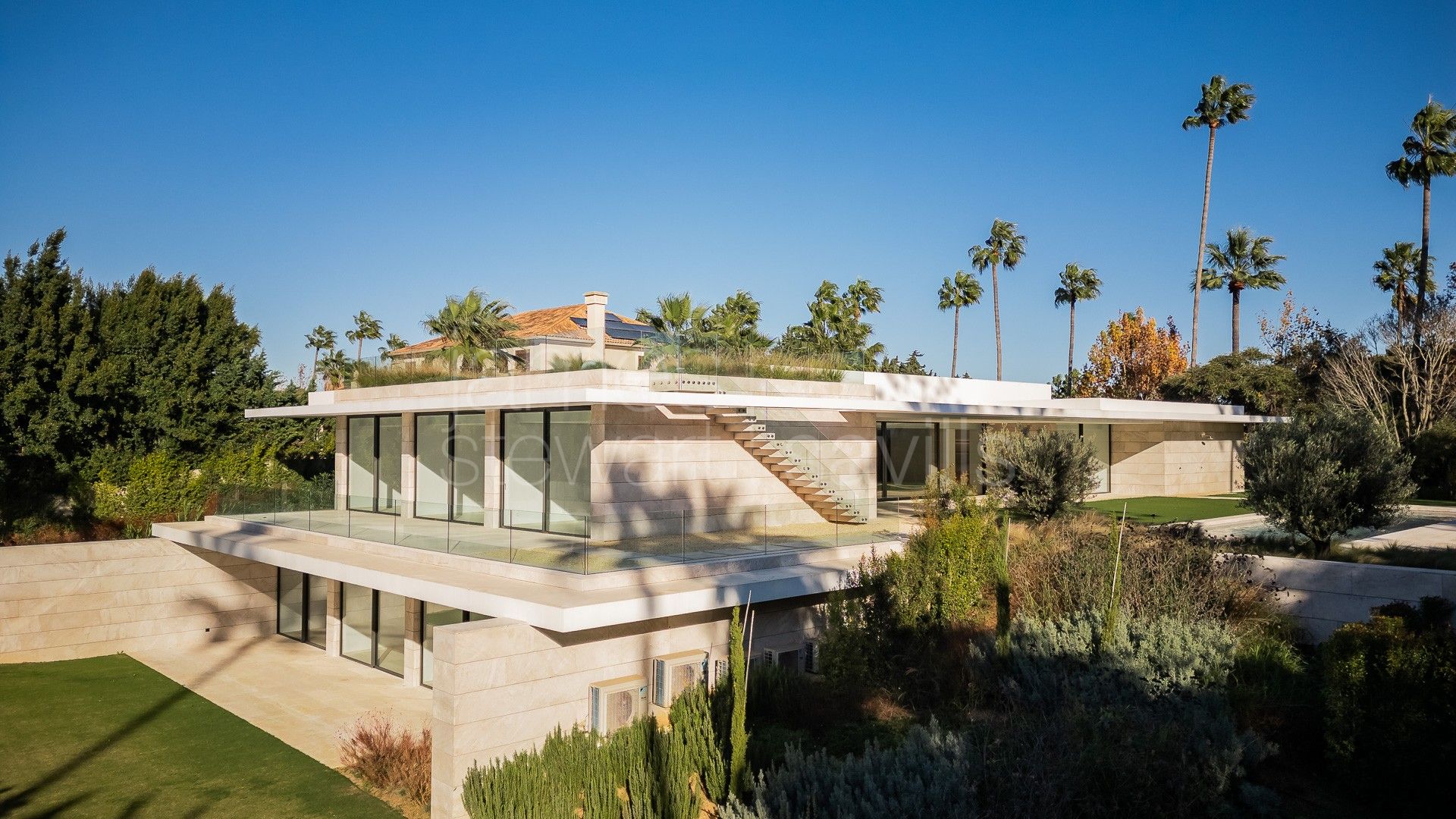Elegante villa de nueva construcción en Reyes y Reinas, Sotogrande Costa