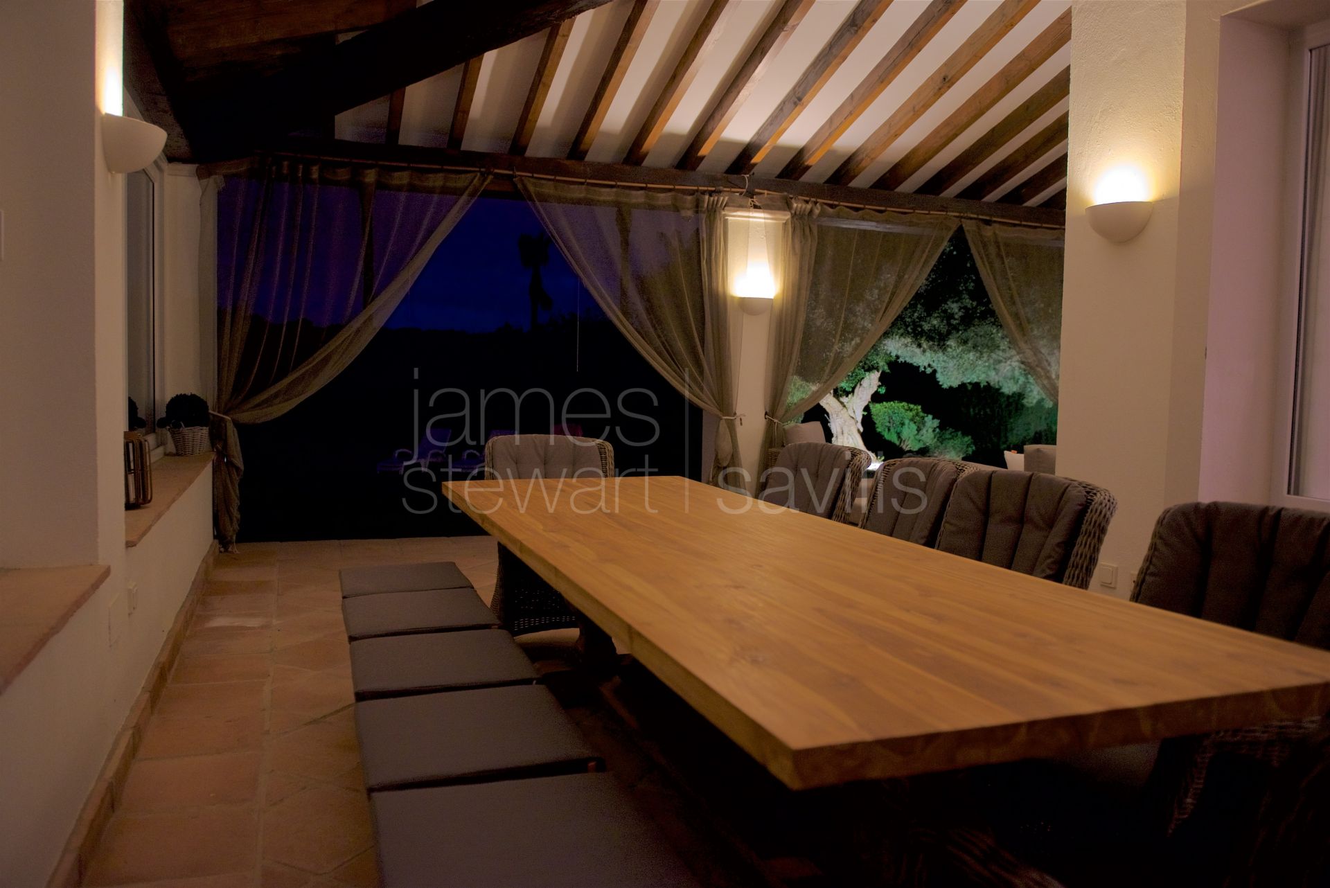 A bright and comfortable villa in the F zone of Sotogrande Alto