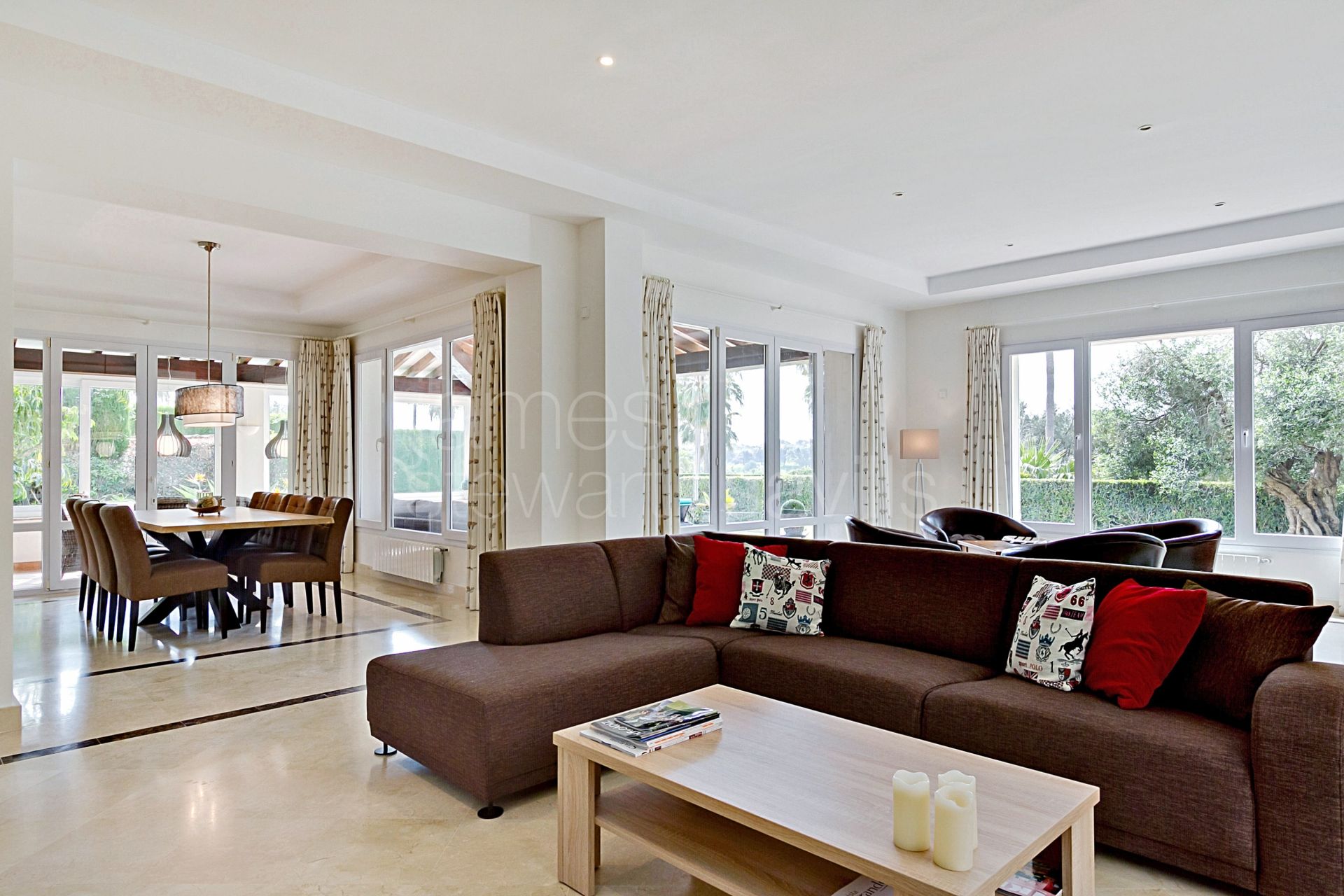 A bright and comfortable villa in the F zone of Sotogrande Alto