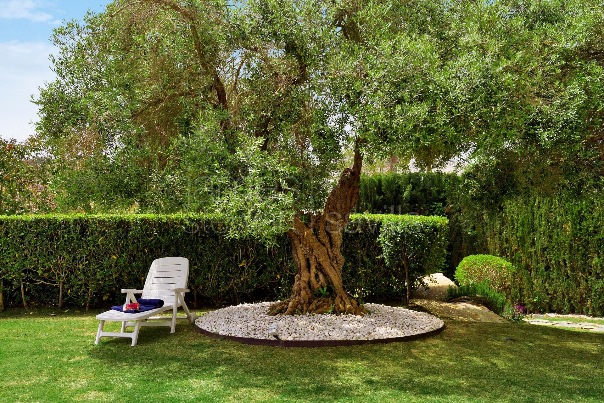 A bright and comfortable villa in the F zone of Sotogrande Alto