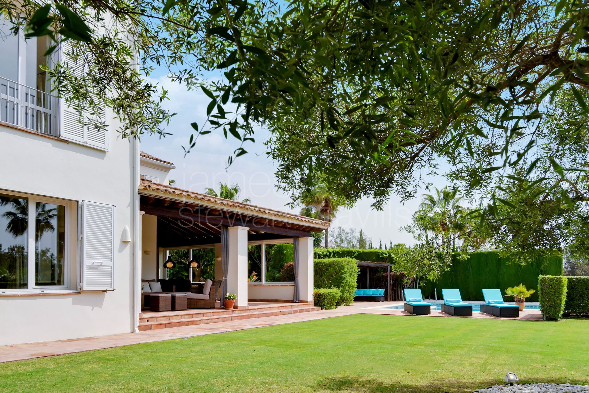 A bright and comfortable villa in the F zone of Sotogrande Alto