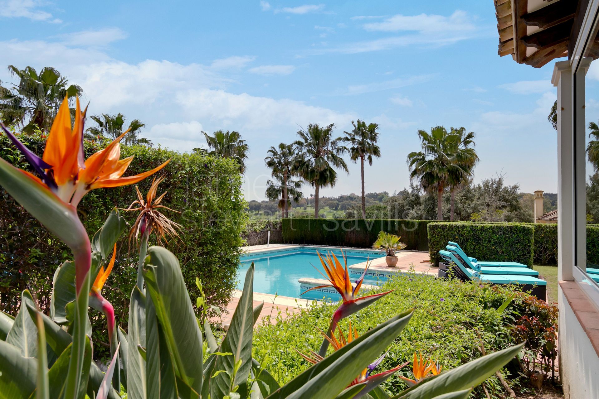 A bright and comfortable villa in the F zone of Sotogrande Alto