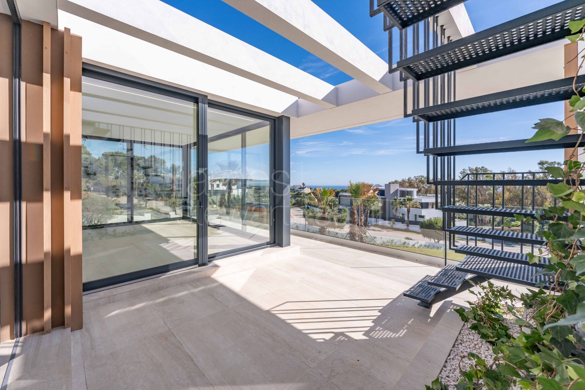 New Contemporary Villa with Panoramic Sea Views in La Reserva, Sotogrande