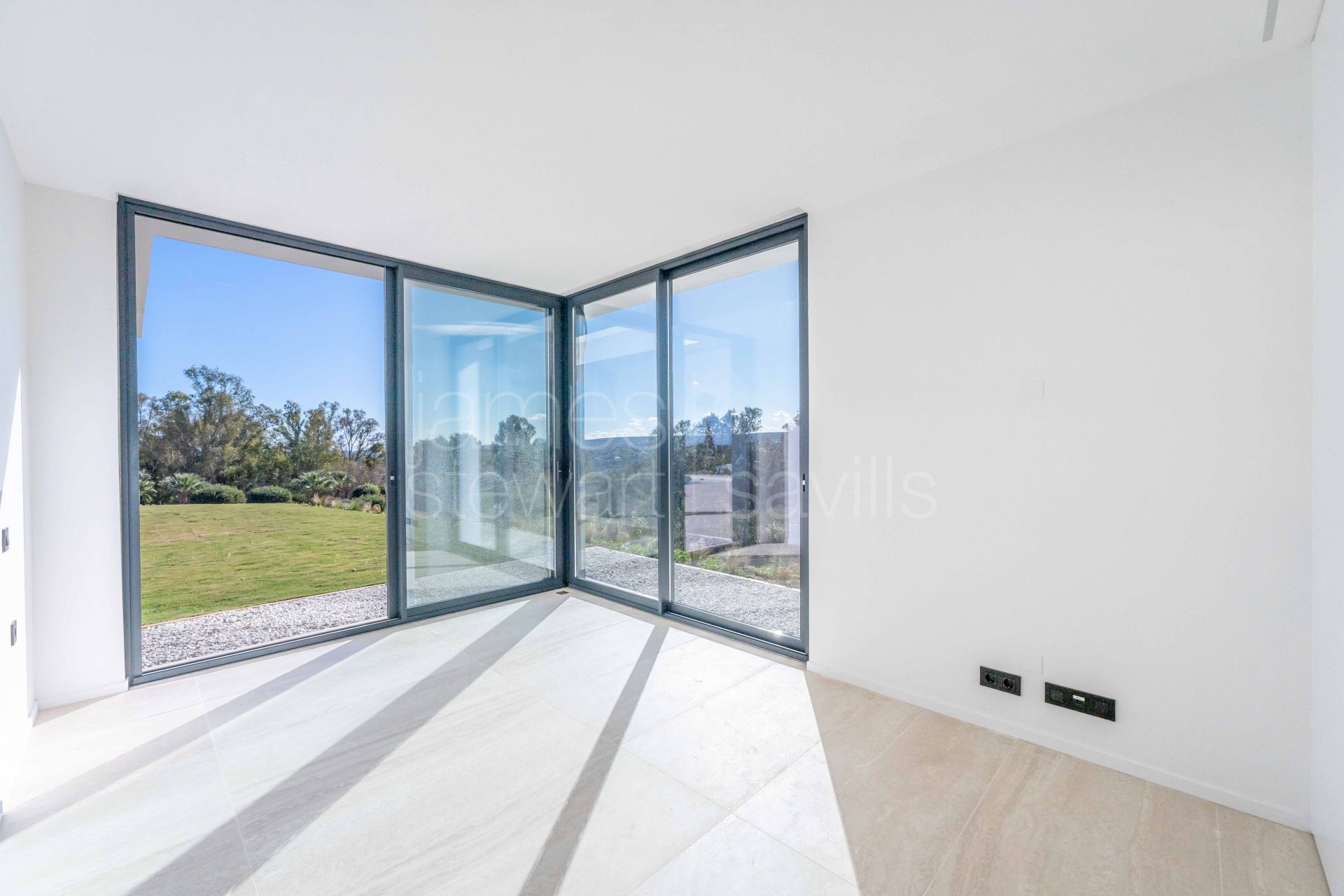 New Contemporary Villa with Panoramic Sea Views in La Reserva, Sotogrande
