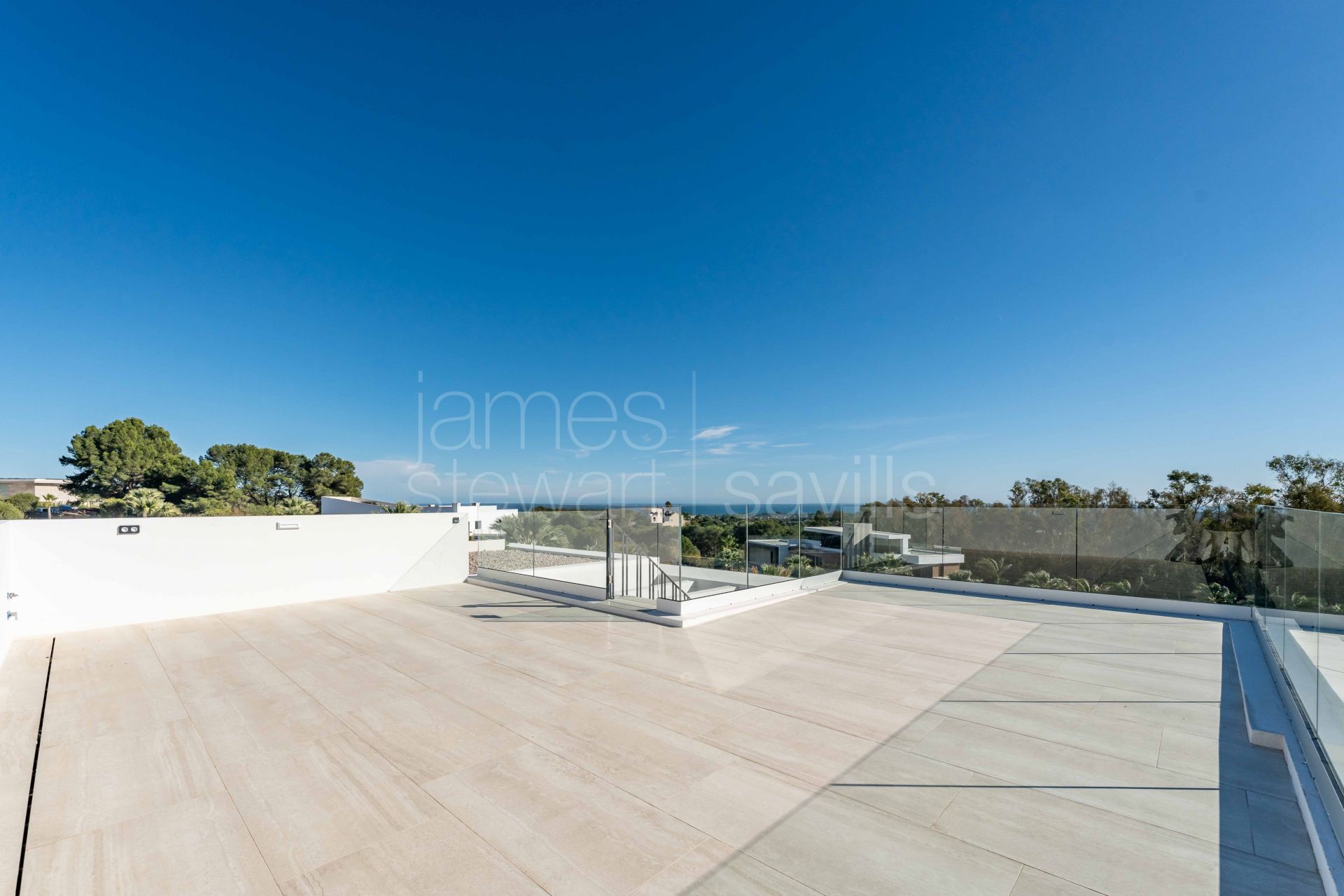 New Contemporary Villa with Panoramic Sea Views in La Reserva, Sotogrande