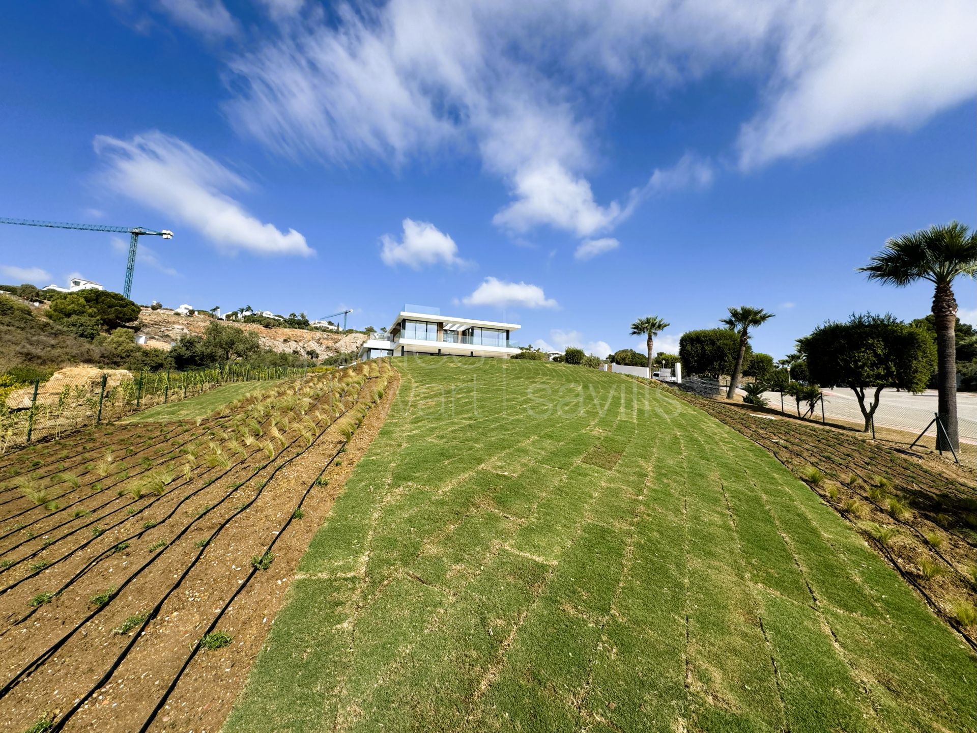 Nueva Villa Contemporánea con Vistas Panorámicas al Mar en La Reserva, Sotogrande