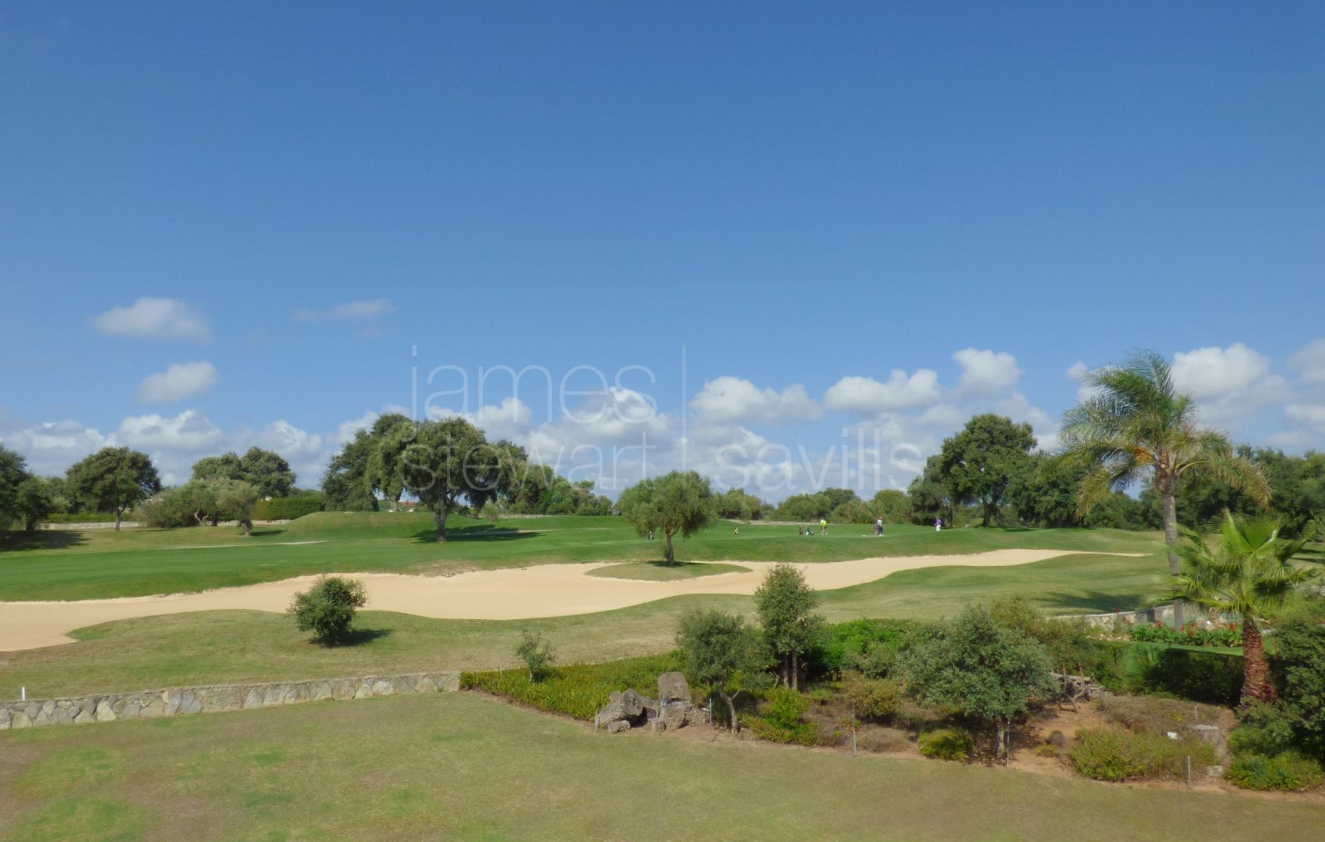 Refined Living Surrounded by Nature – Villa Azahara in San Roque Club