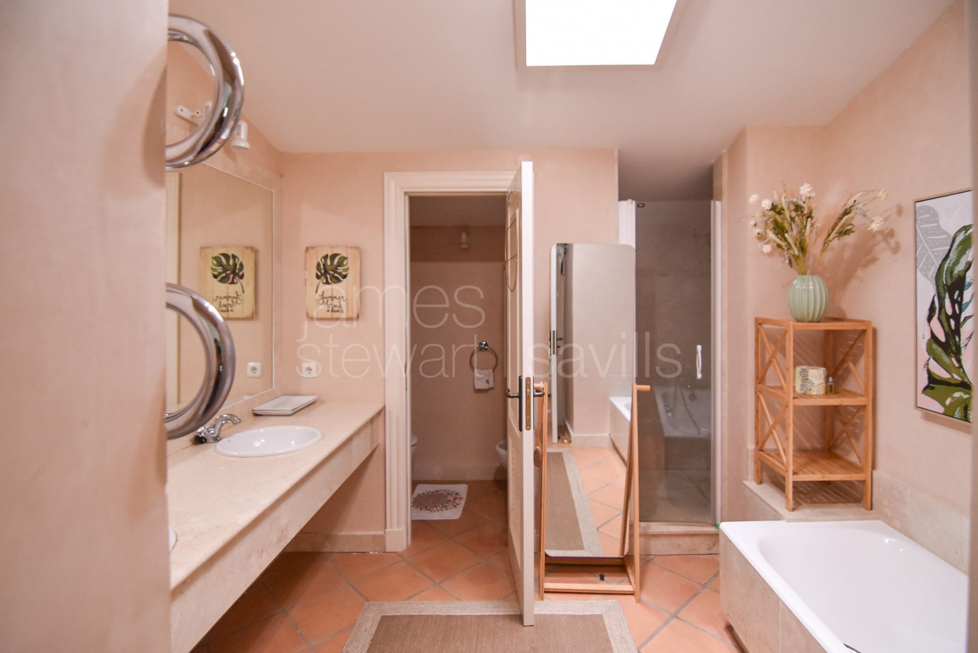 Townhouse frontline golf Sotogrande | Gated community, privacy & mountain views