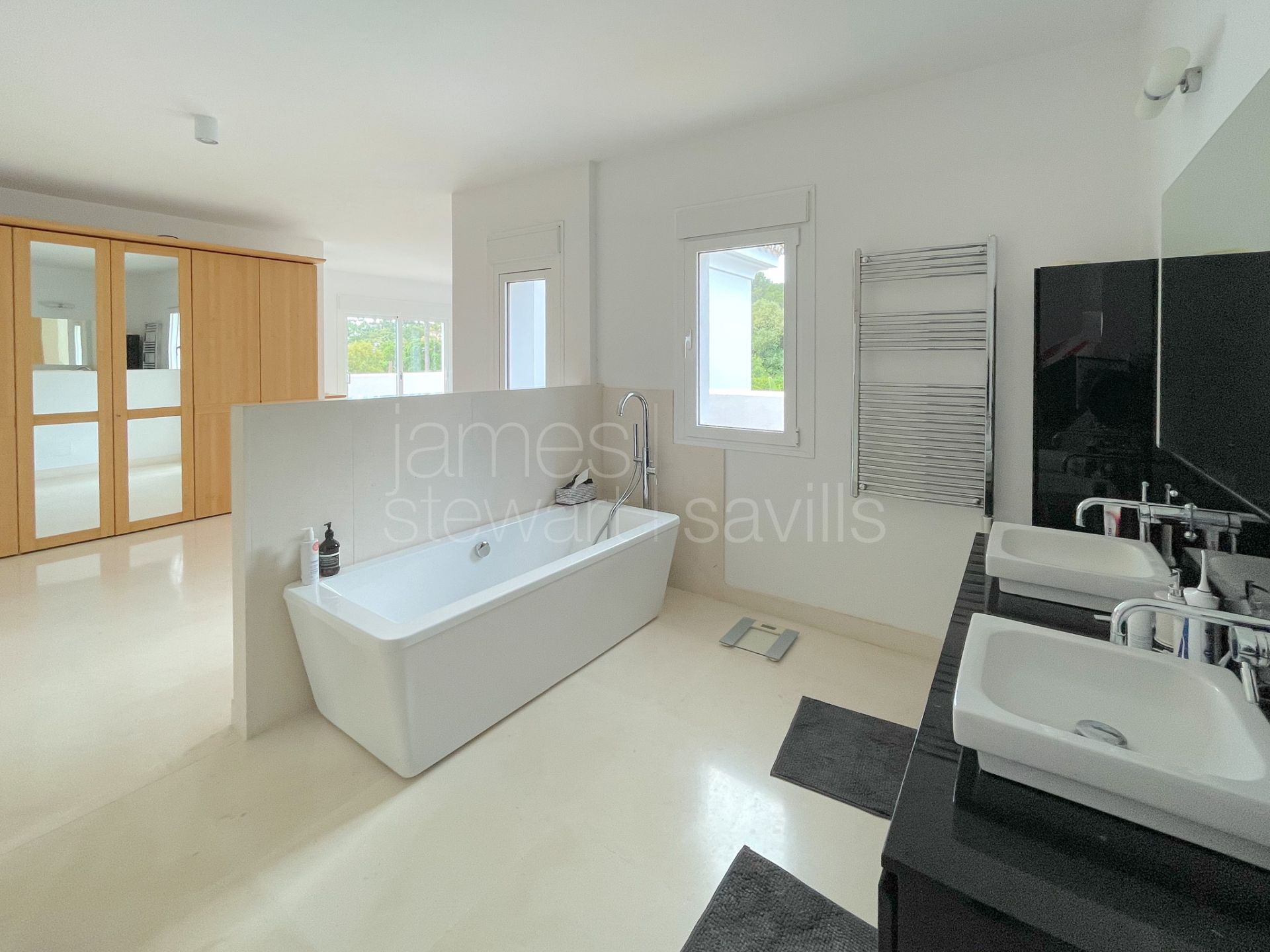 Elegant Andalusian-style villa frontline to Real Valderrama golf course, Sotogrande