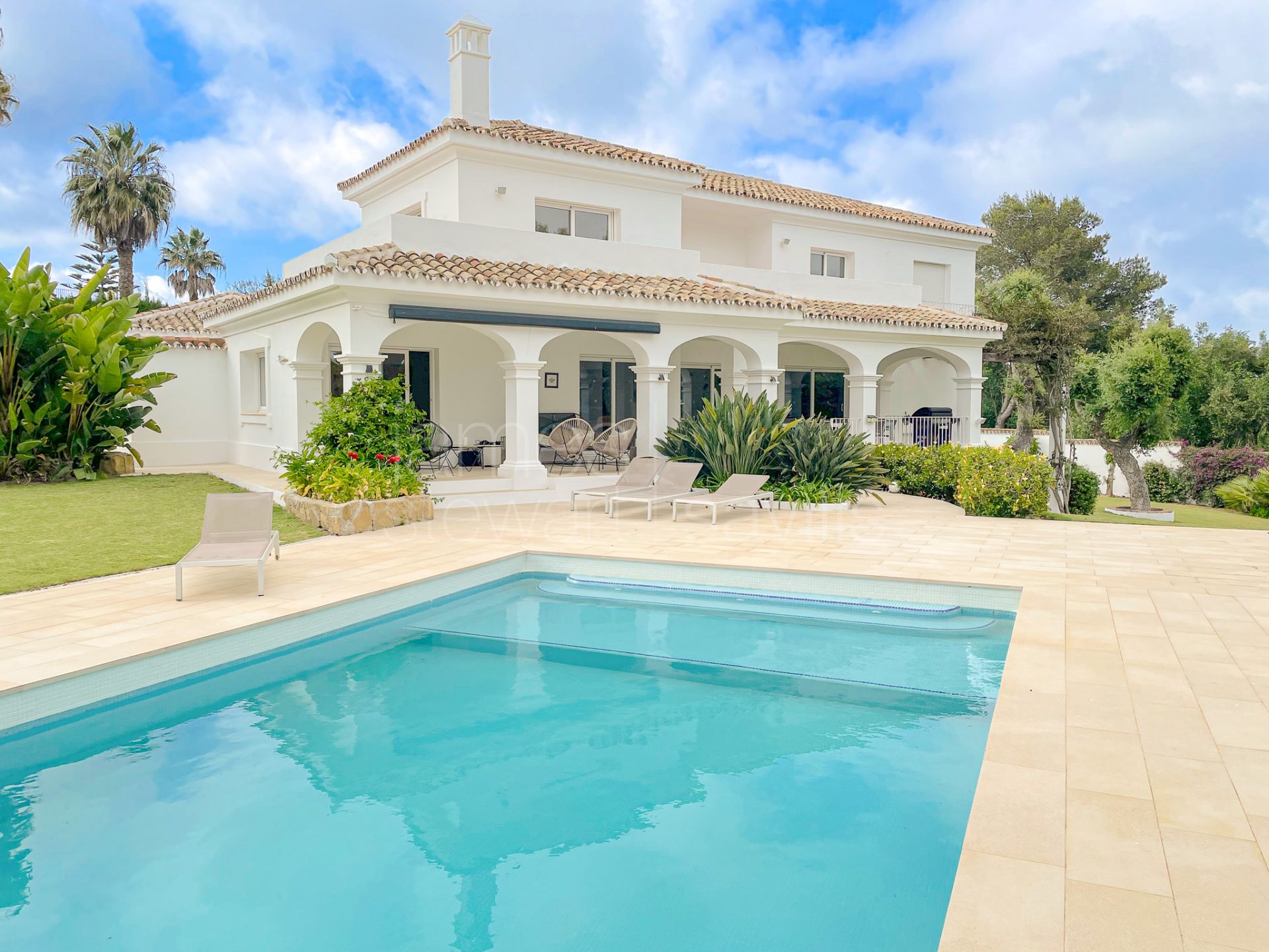 Elegant Andalusian-style villa frontline to Real Valderrama golf course, Sotogrande