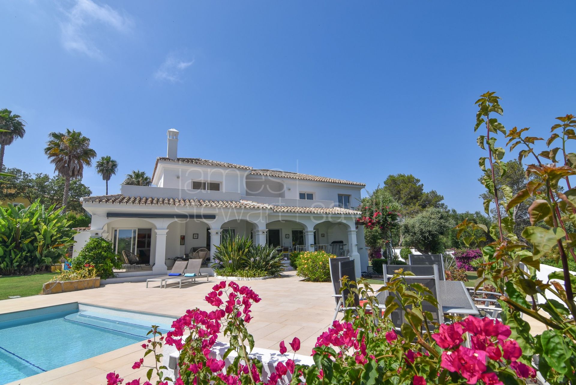 Elegant Andalusian-style villa frontline to Real Valderrama golf course, Sotogrande