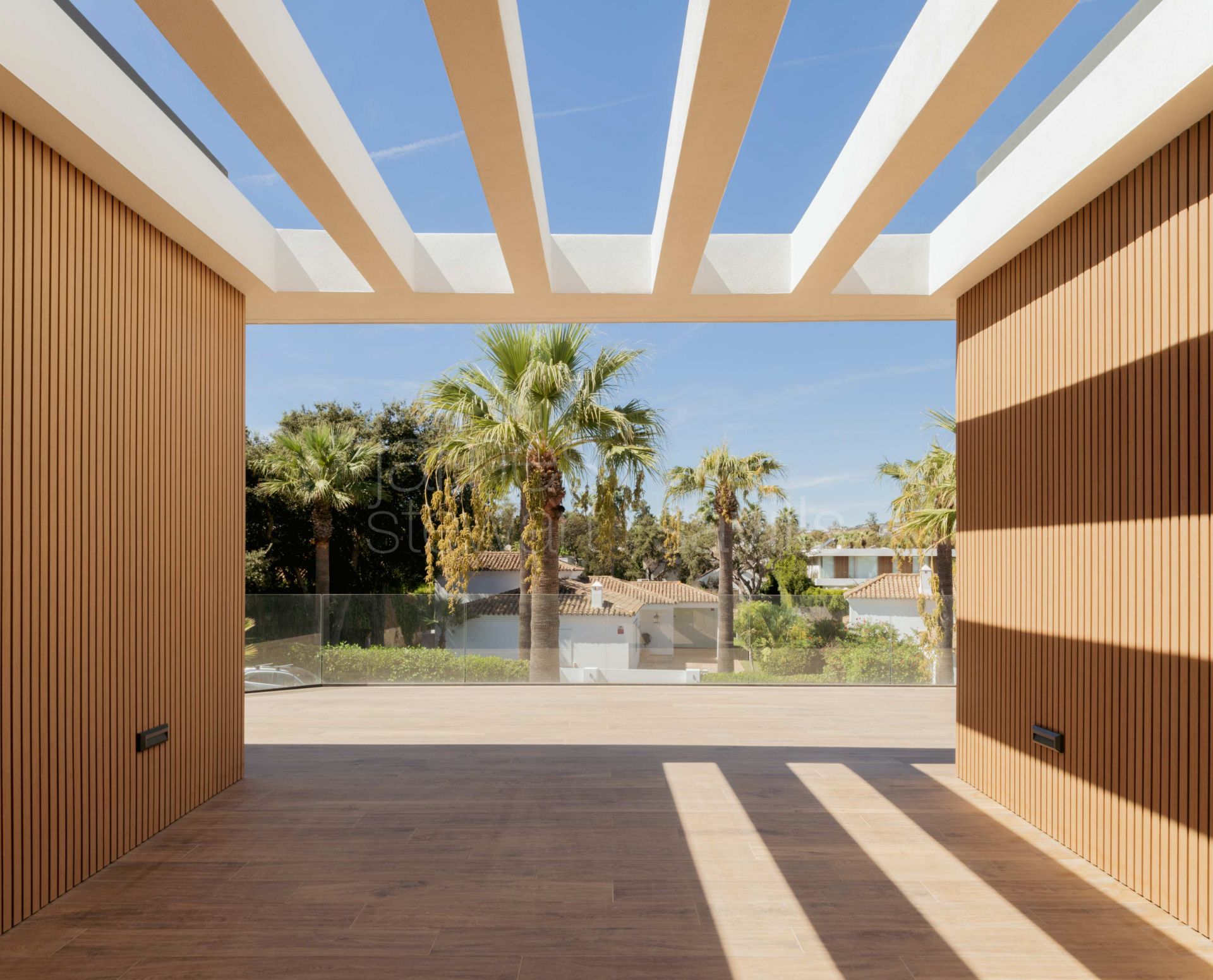 Villa contemporánea de nueva construcción en la zona B de Sotogrande Costa